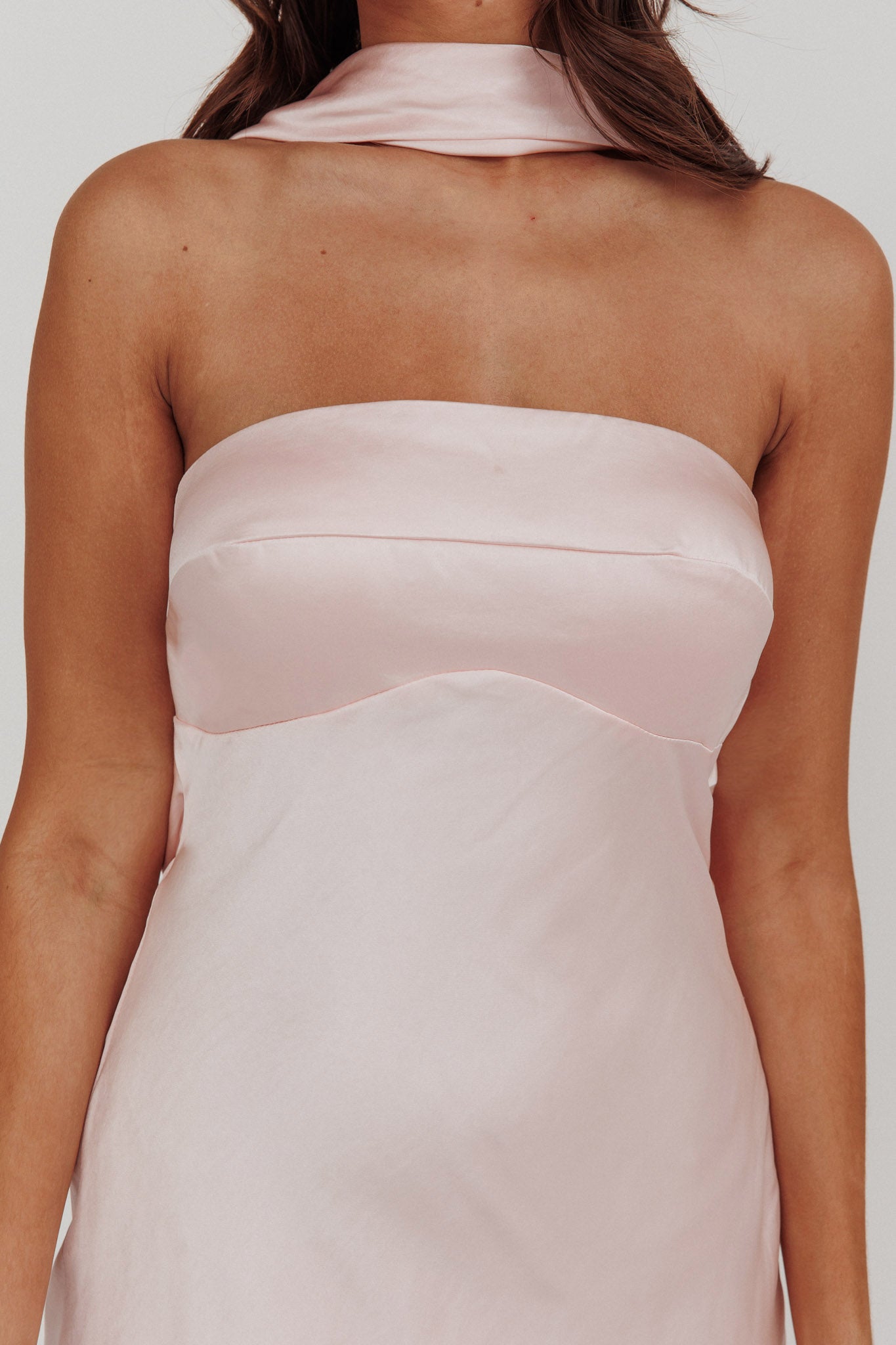 Damsel Reverse Halter Mini Dress Blush-Maymioy