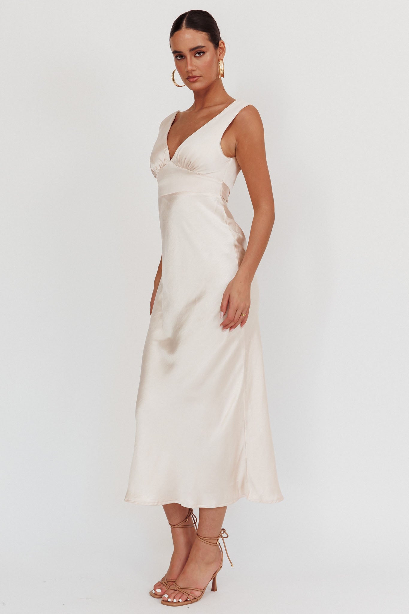 Leila V-Neck Low Back Satin Midi Dress Ivory-Maymioy