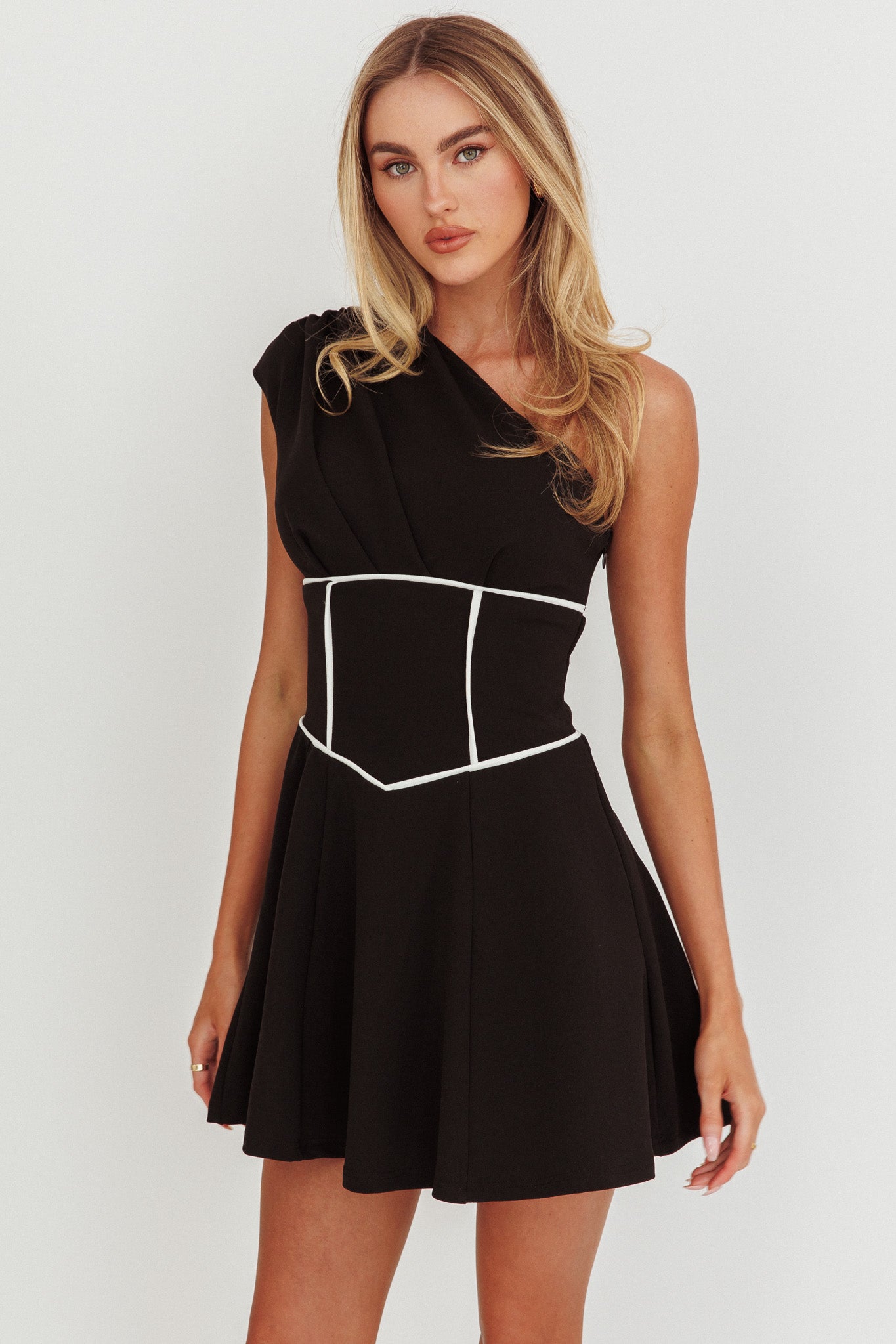 Carissa One-Shoulder Piping Mini Dress Black-Maymioy