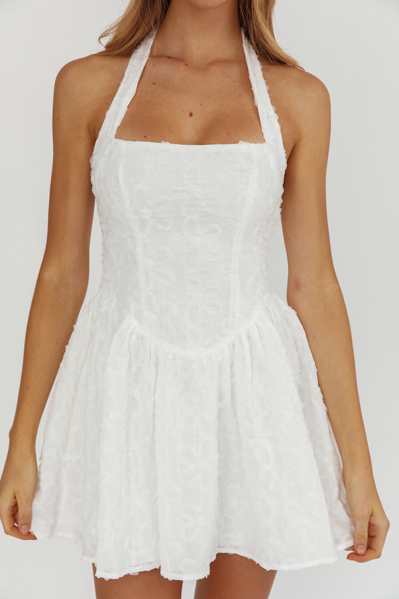 Rune Halterneck Mini Dress Applique White-Maymioy