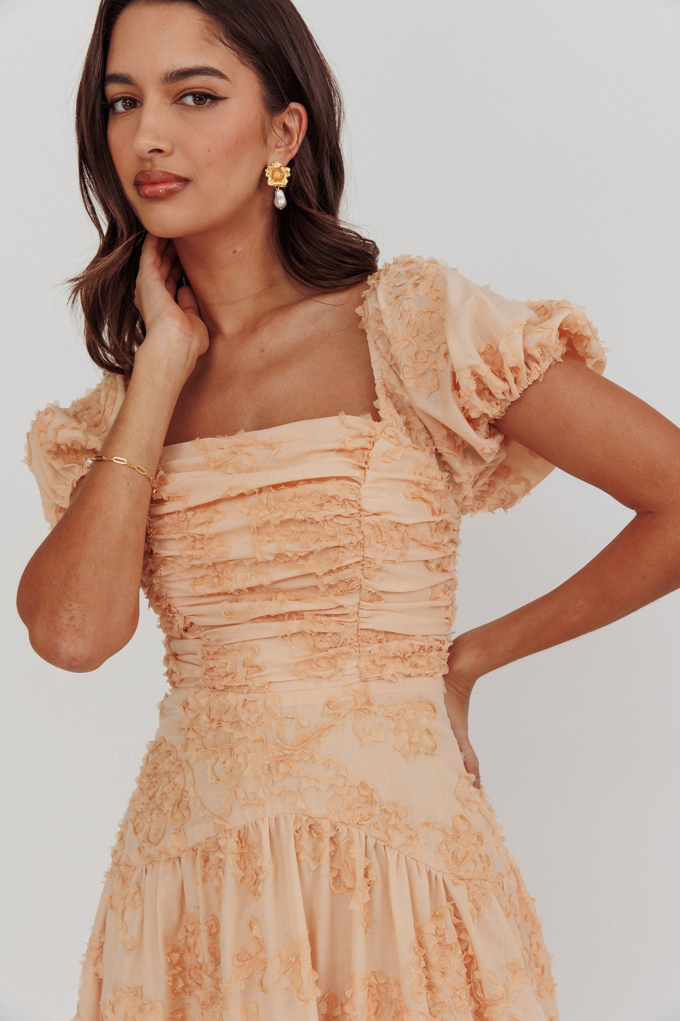 Telma Puff Sleeves Midi Dress Blush-Maymioy