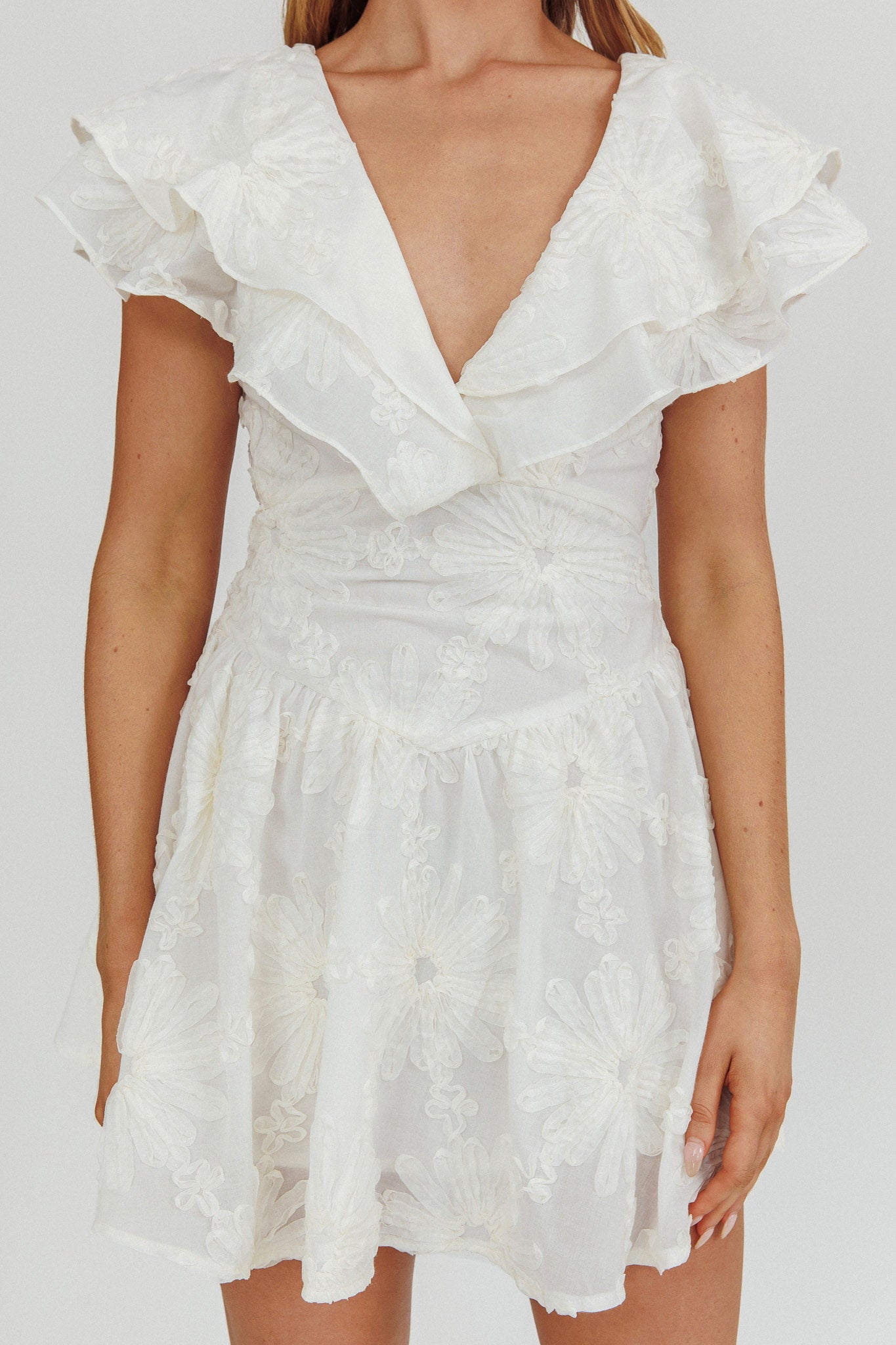 Garden Of Eden Ruffle Mini Dress White-Maymioy