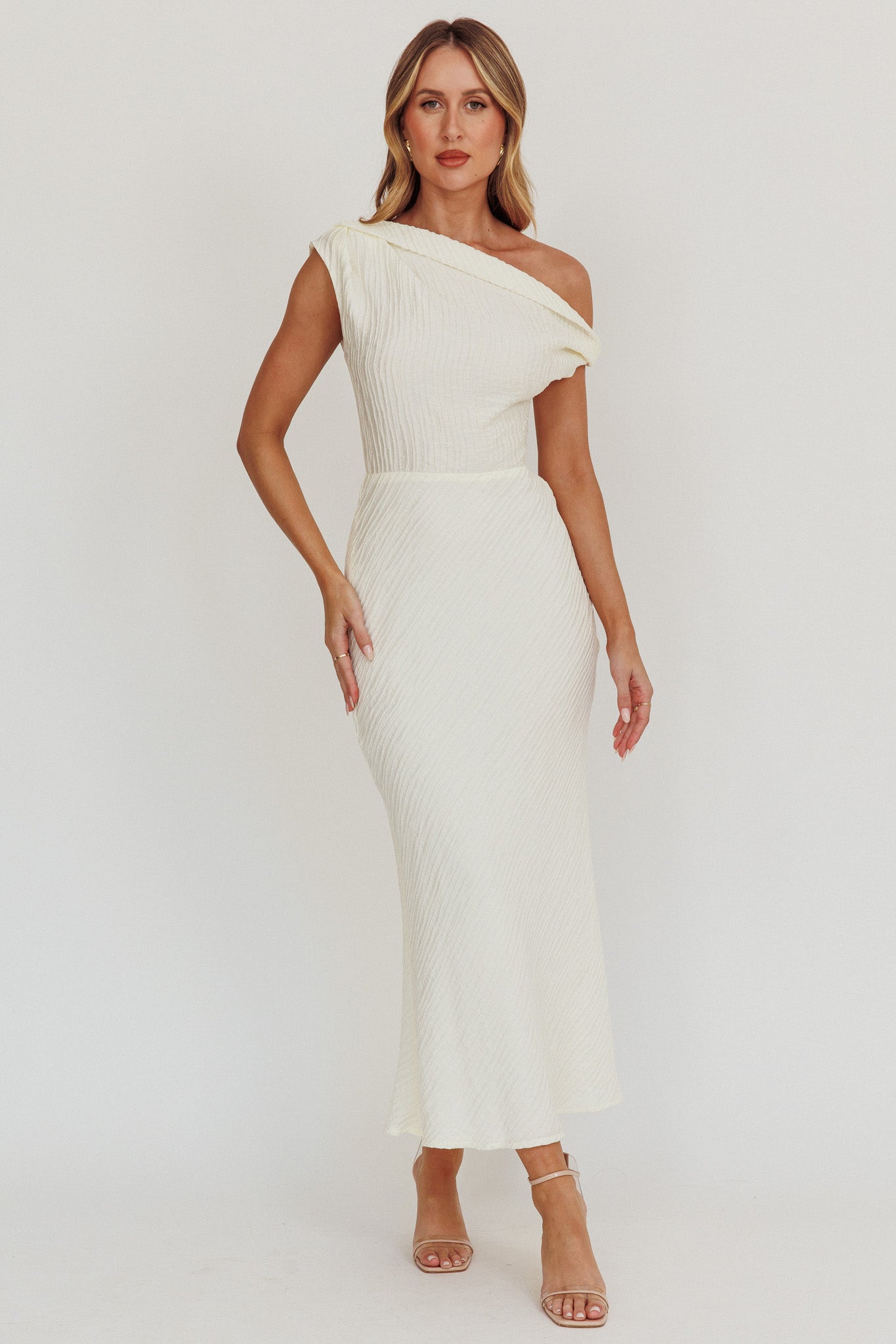 Play Date Off Shoulder Textured Midi Dress Cream-Maymioy