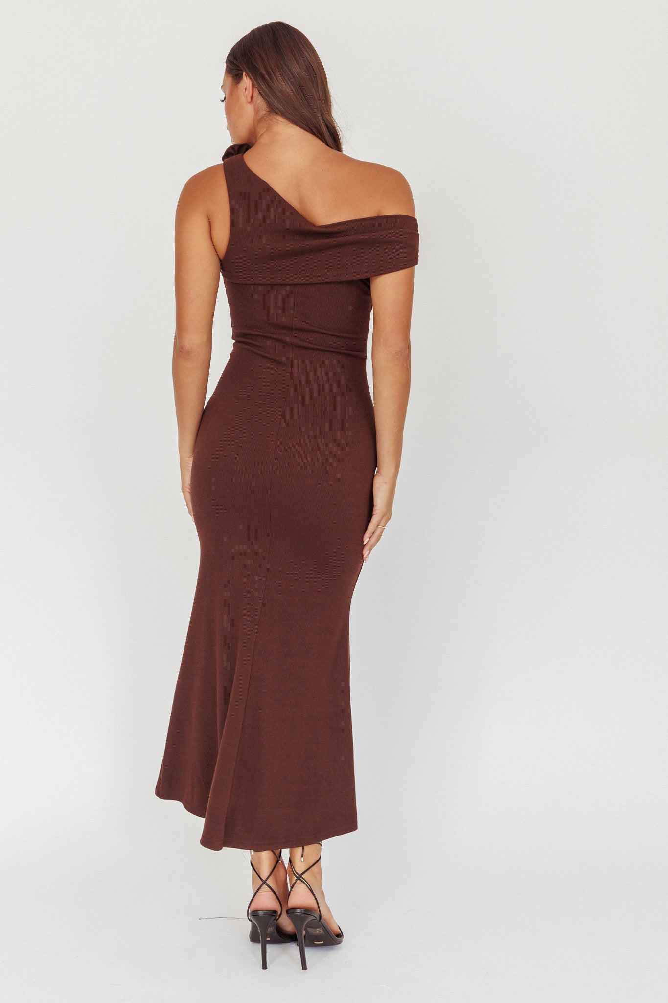 Mazon One-Shoulder Knit Maxi Dress Chocolate-Maymioy