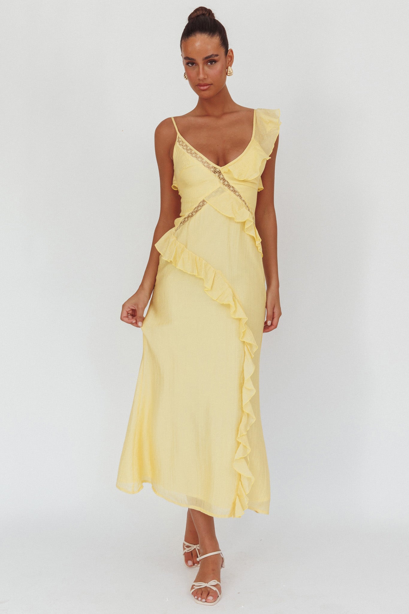 La Estrella Ruffle And Lace Trim Maxi Dress Butter-Maymioy