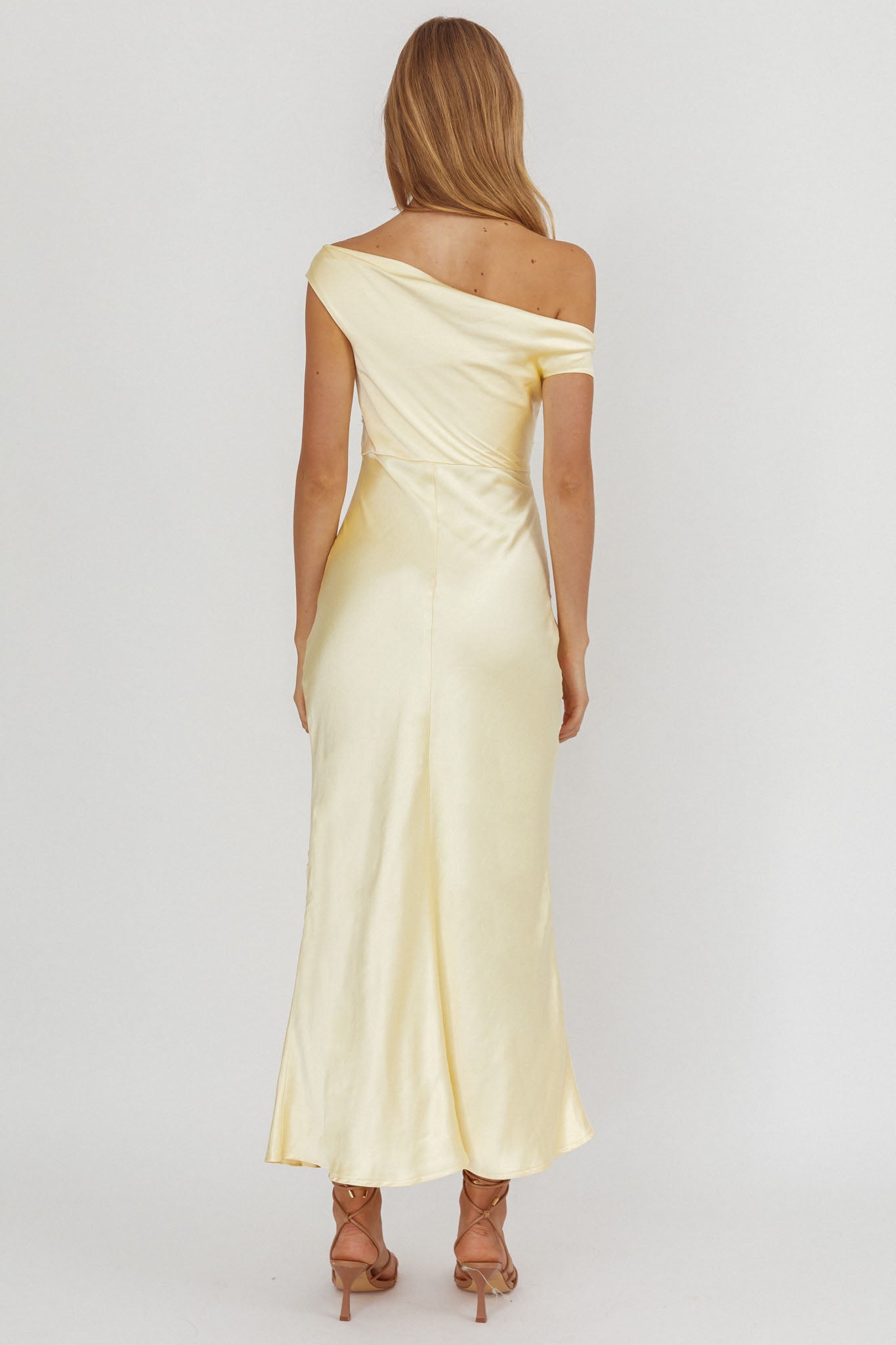 Revelation Off-Shoulder Lace Trim Maxi Dress Butter-Maymioy