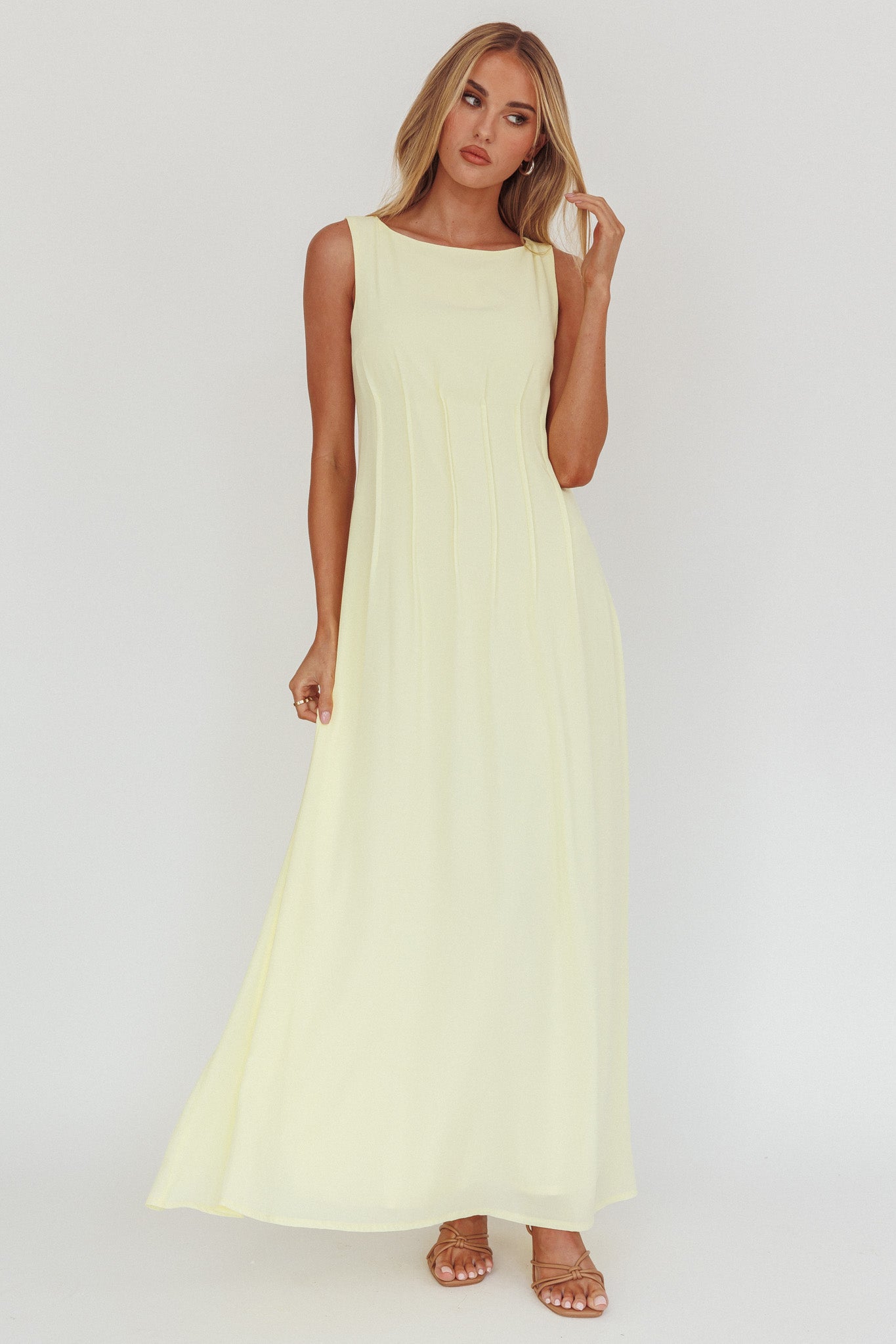 Karine Pintuck Pleat Maxi Dress Butter-Maymioy