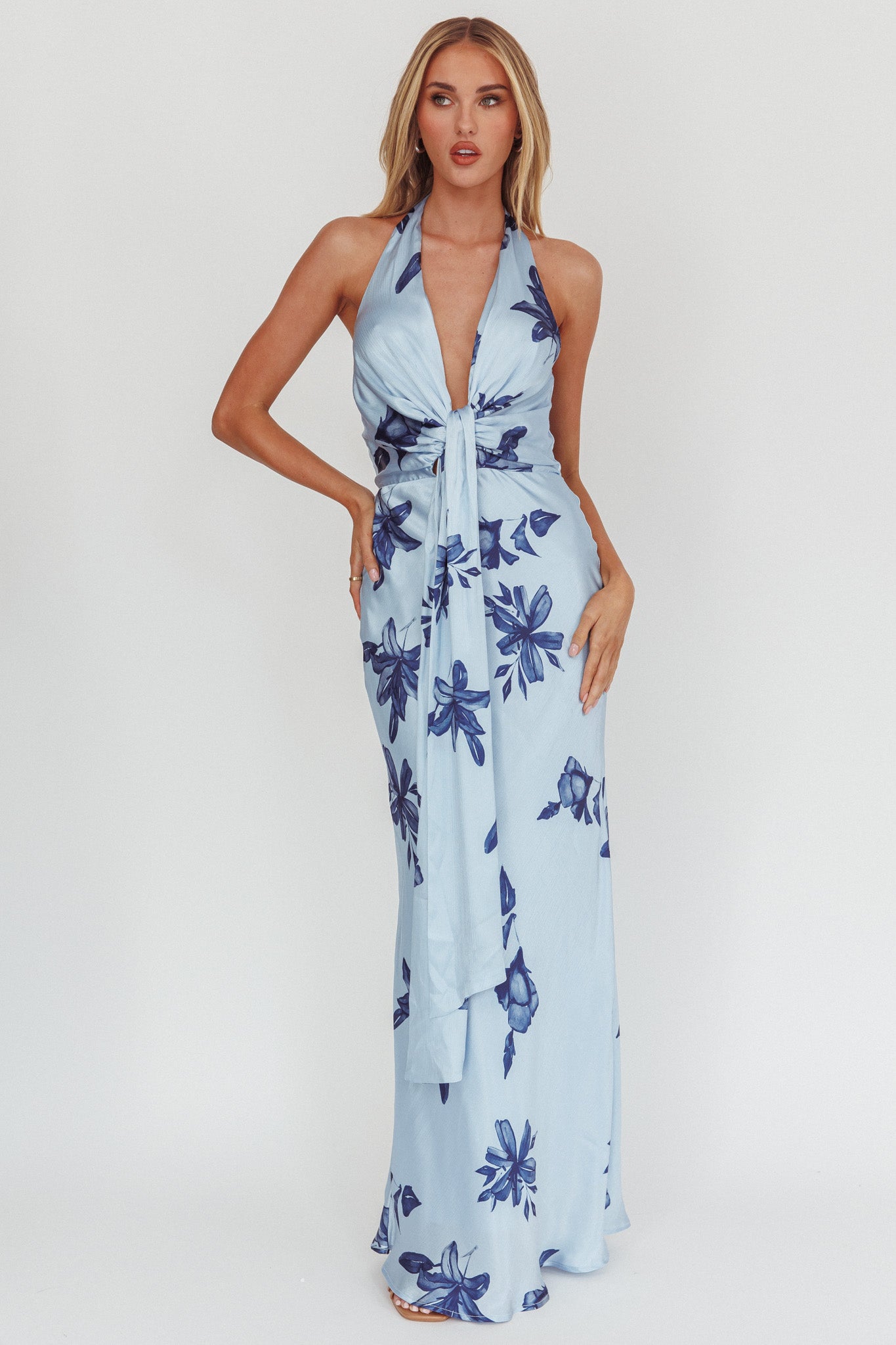 Make Believe Plunging Halterneck Maxi Dress Floral Navy-Maymioy