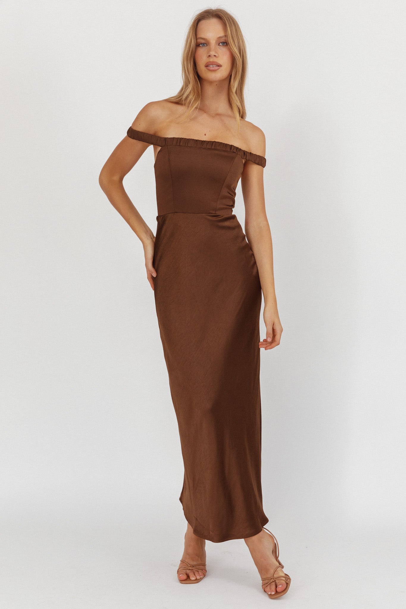 Cari Off-Shoulder Strap Maxi Dress Chocolate-Maymioy