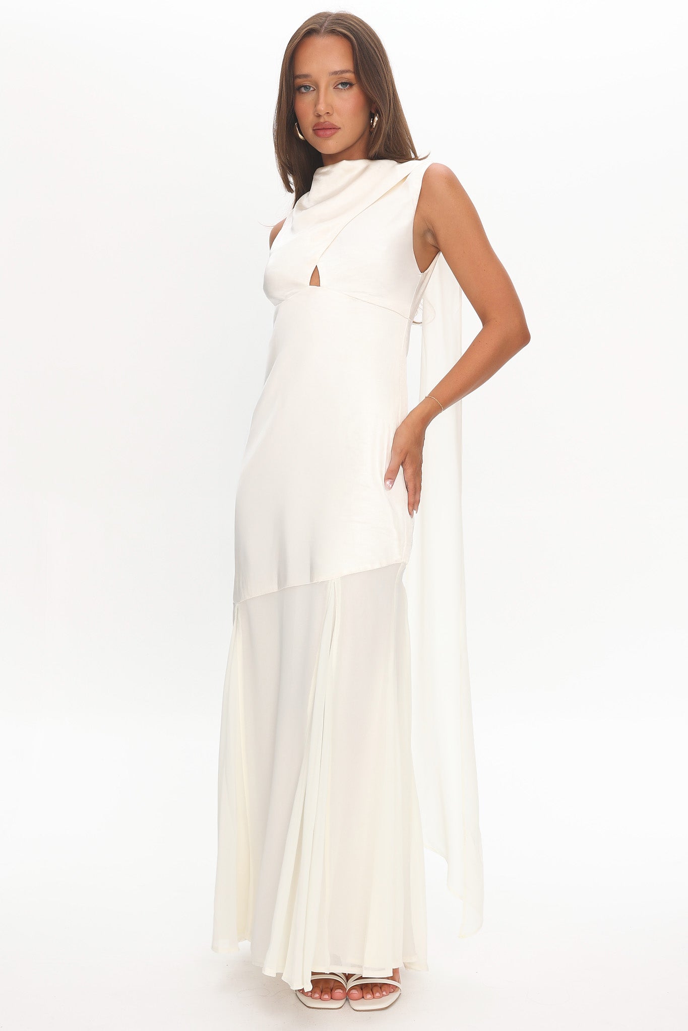 Meliza Keyhole Bust Maxi Dress Oyster-Maymioy