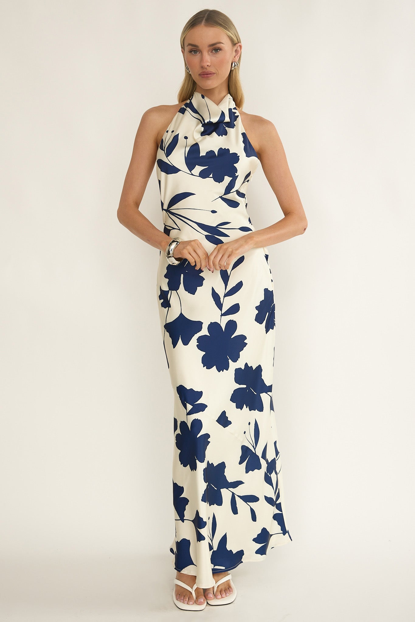 Elowis Cowl Halterneck Maxi Dress Floral Beige-Maymioy