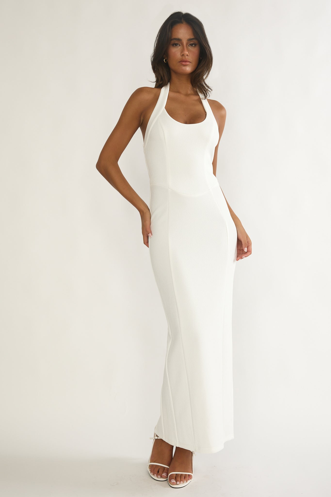 Shailyn Scoop Neck Halter Maxi Dress White-Maymioy