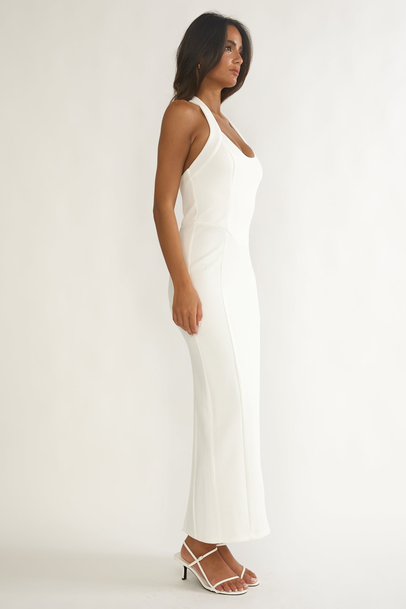 Shailyn Scoop Neck Halter Maxi Dress White-Maymioy