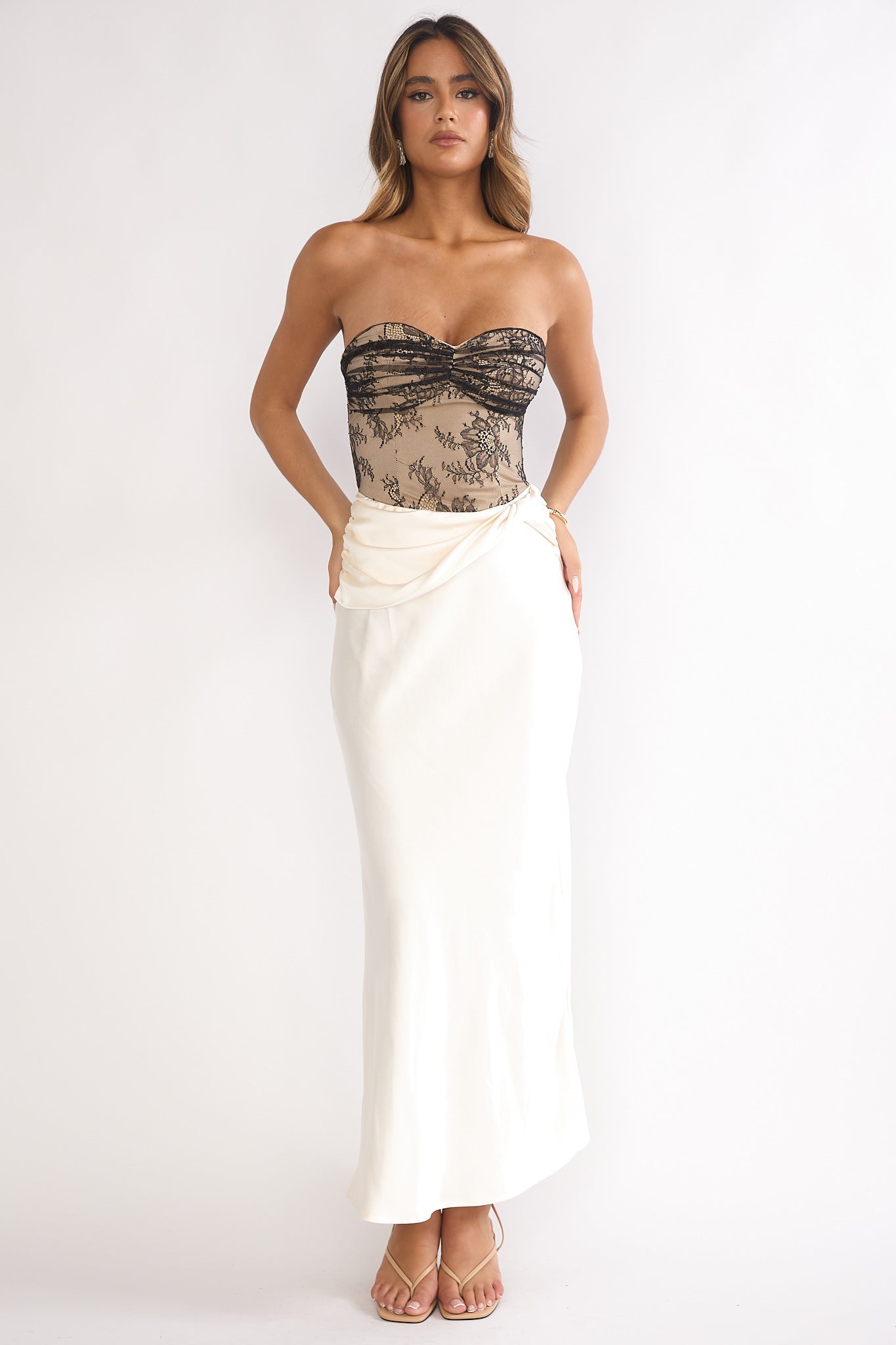 Valoria Lace Bodice Maxi Dress Oyster-Maymioy
