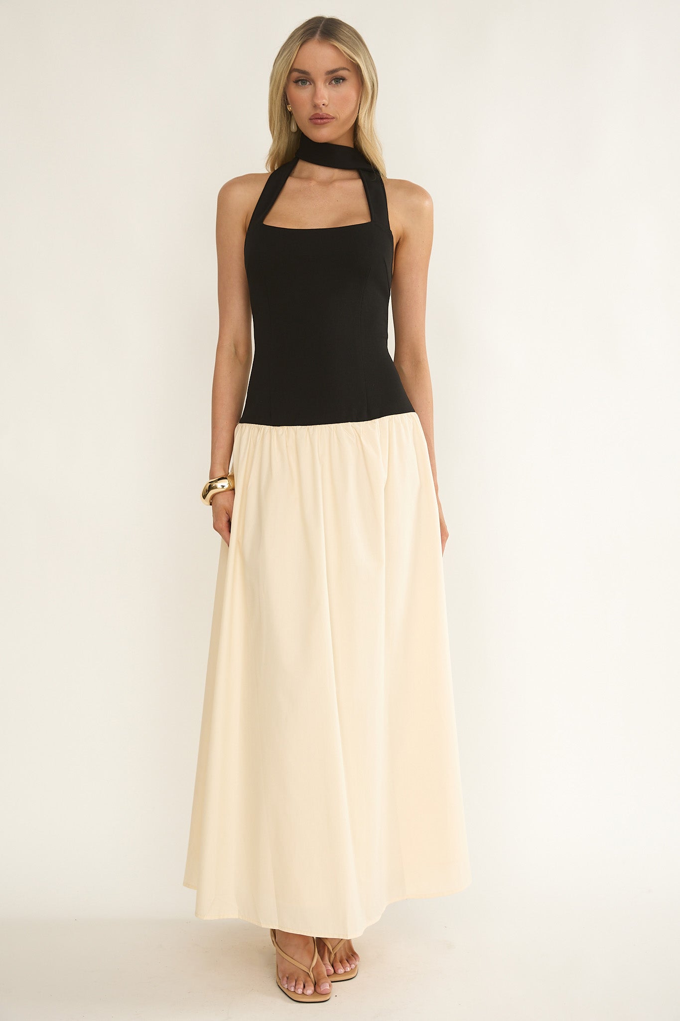 Elery Drop Waist Halter Maxi Dress Black/Cream-Maymioy