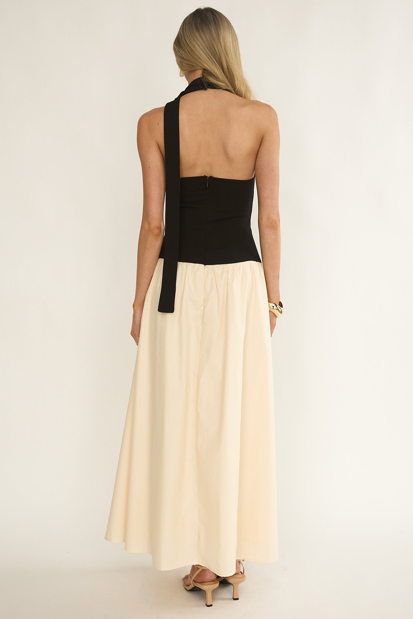 Elery Drop Waist Halter Maxi Dress Black/Cream-Maymioy