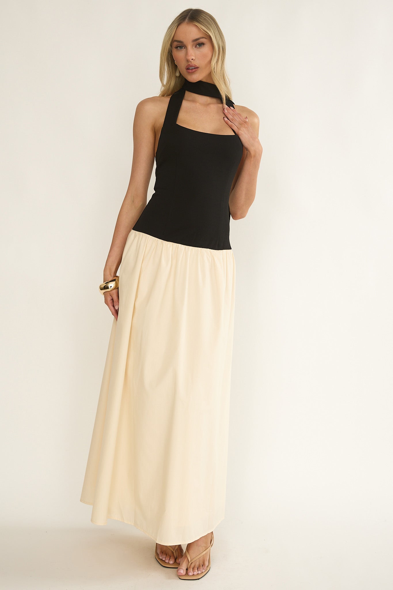 Elery Drop Waist Halter Maxi Dress Black/Cream-Maymioy