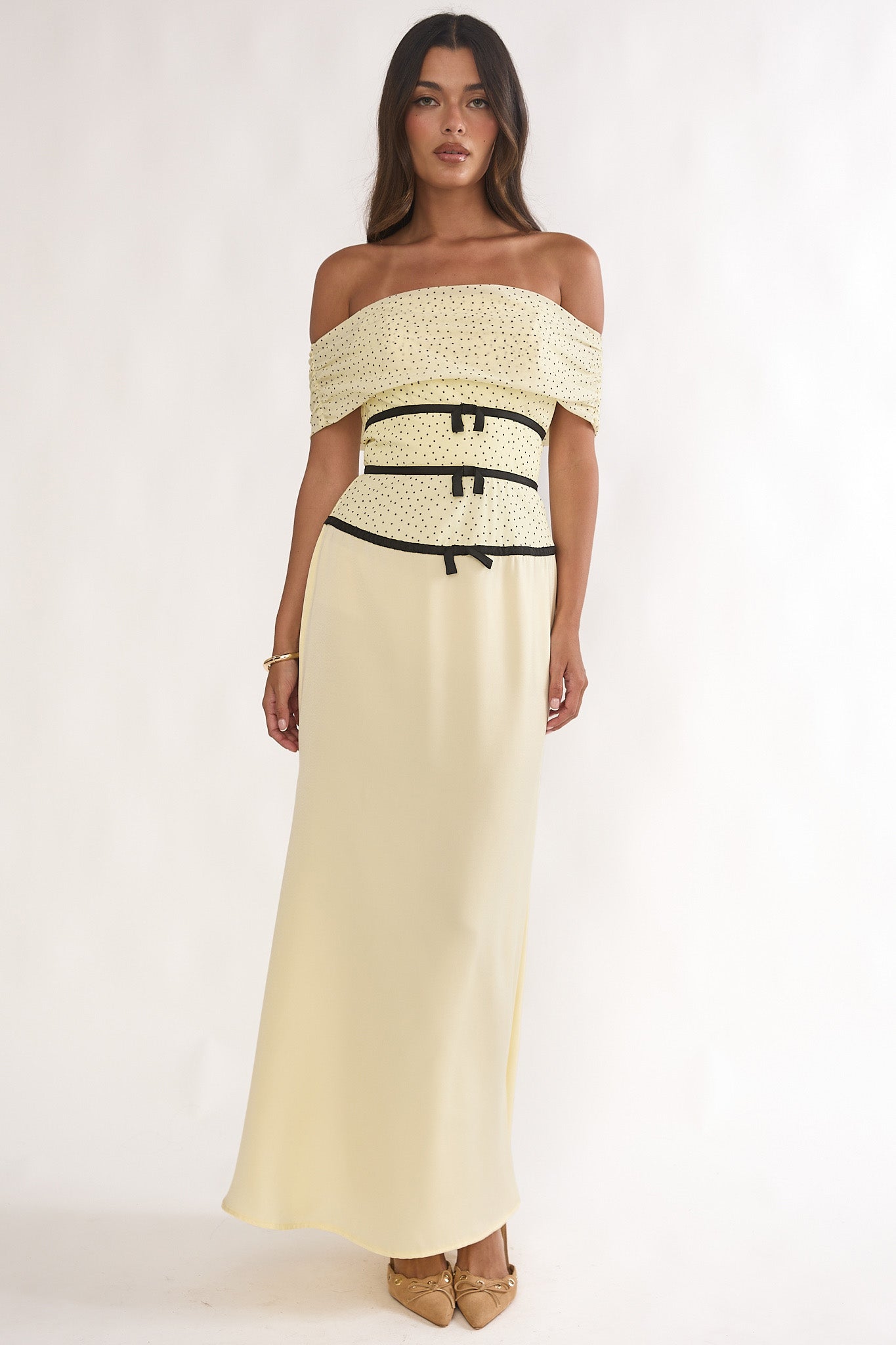 Begonias Off-Shoulder Bow Maxi Dress Spotted Lemon-Maymioy
