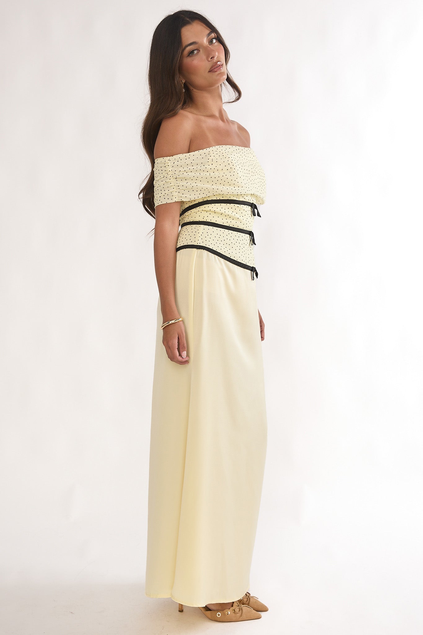 Begonias Off-Shoulder Bow Maxi Dress Spotted Lemon-Maymioy