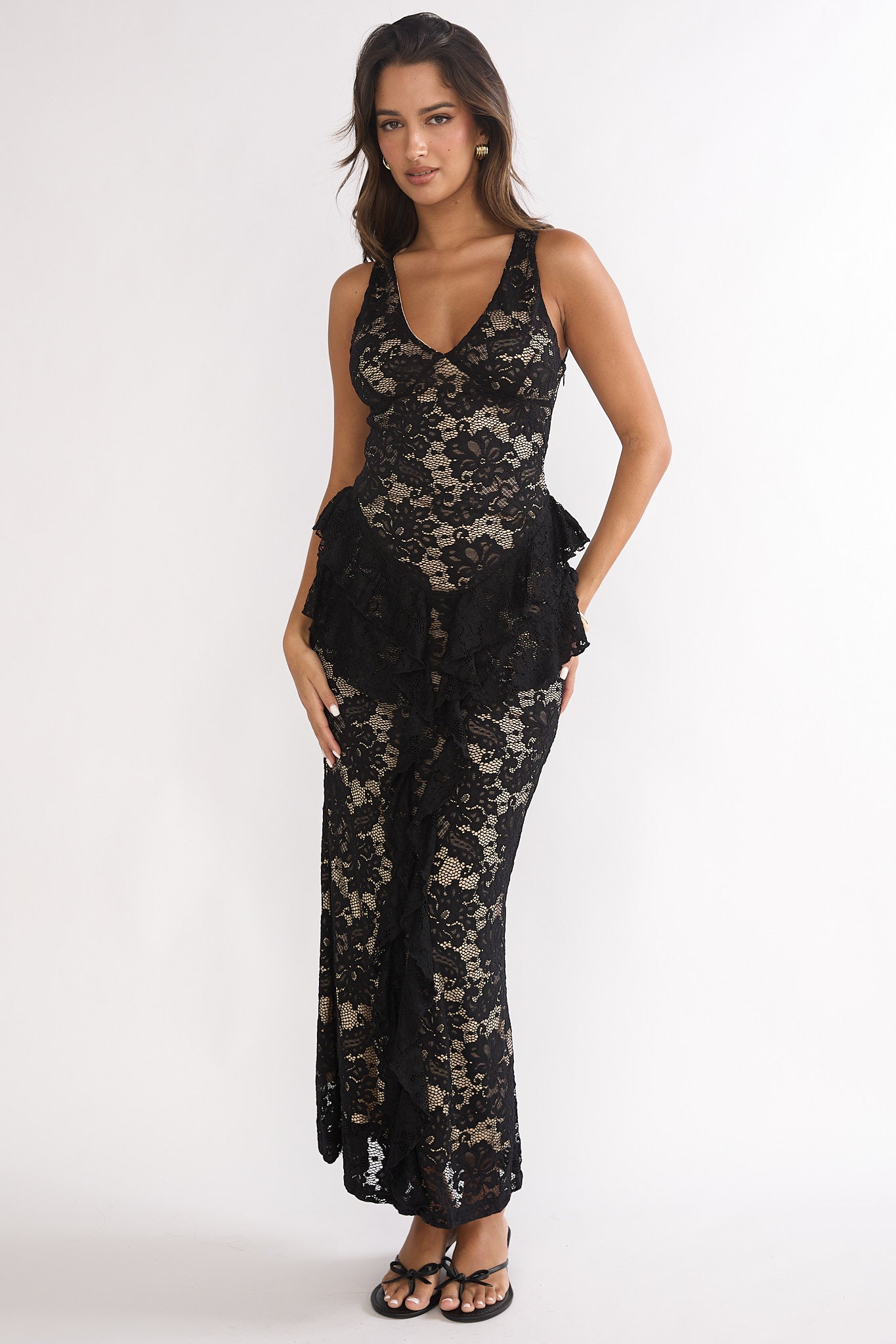 Serenella Peplum Lace Maxi Dress Black-Maymioy