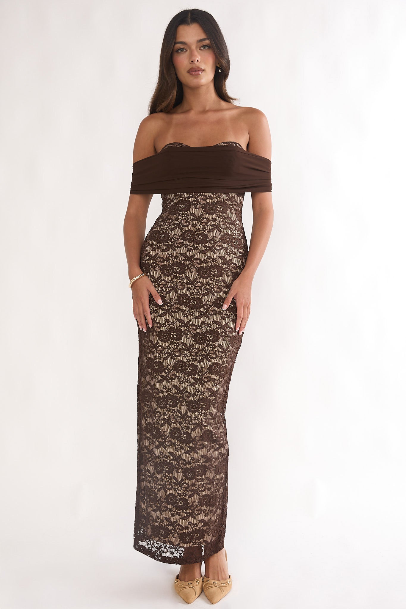 Jewelene Off-Shoulder Maxi Dress Lace Chocolate-Maymioy