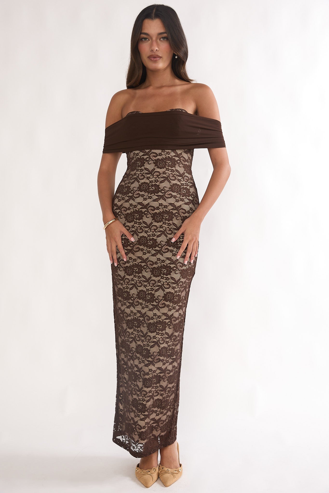 Jewelene Off-Shoulder Maxi Dress Lace Chocolate-Maymioy