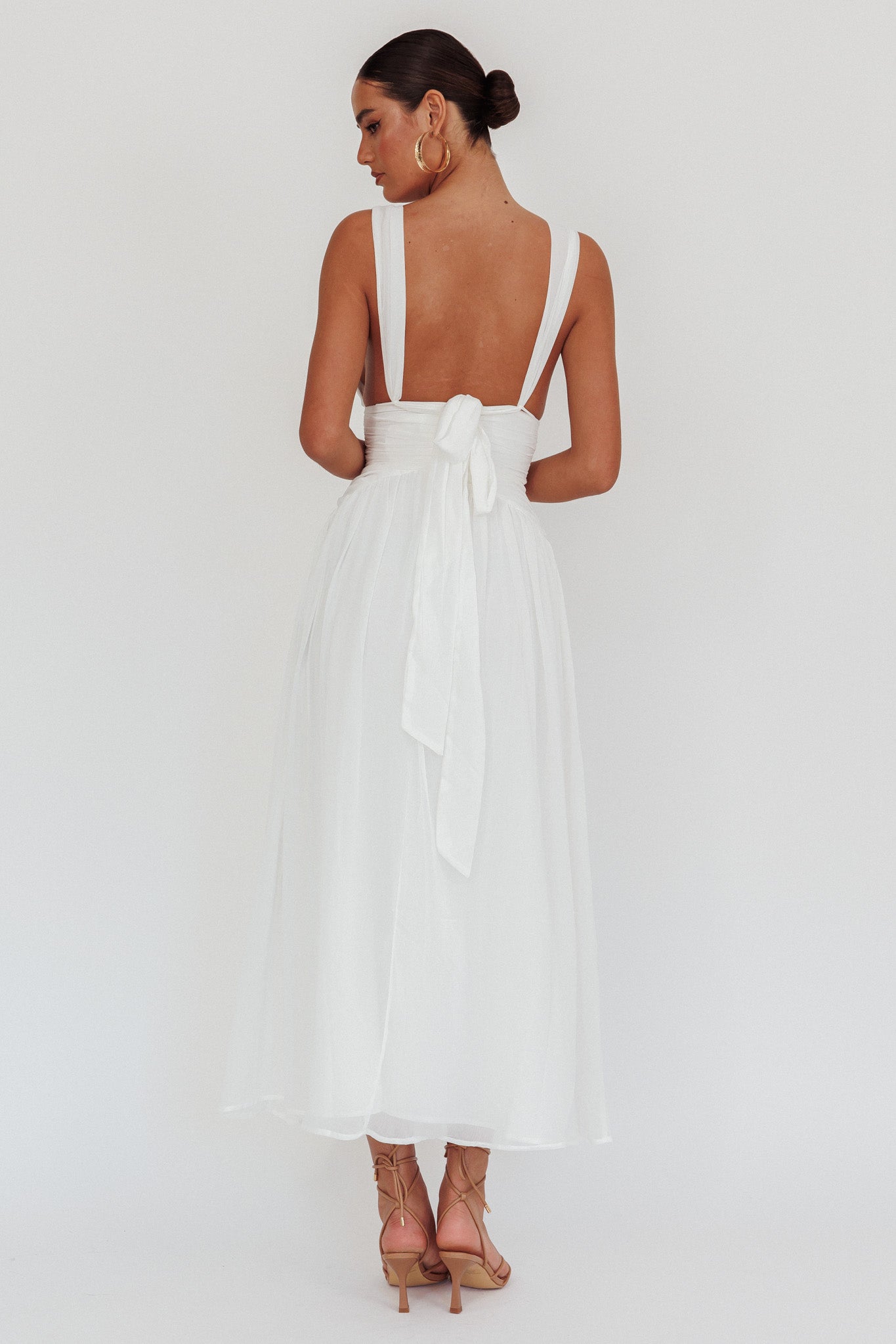 Sammi Ruched Waist Tied Back Maxi Dress White-Maymioy