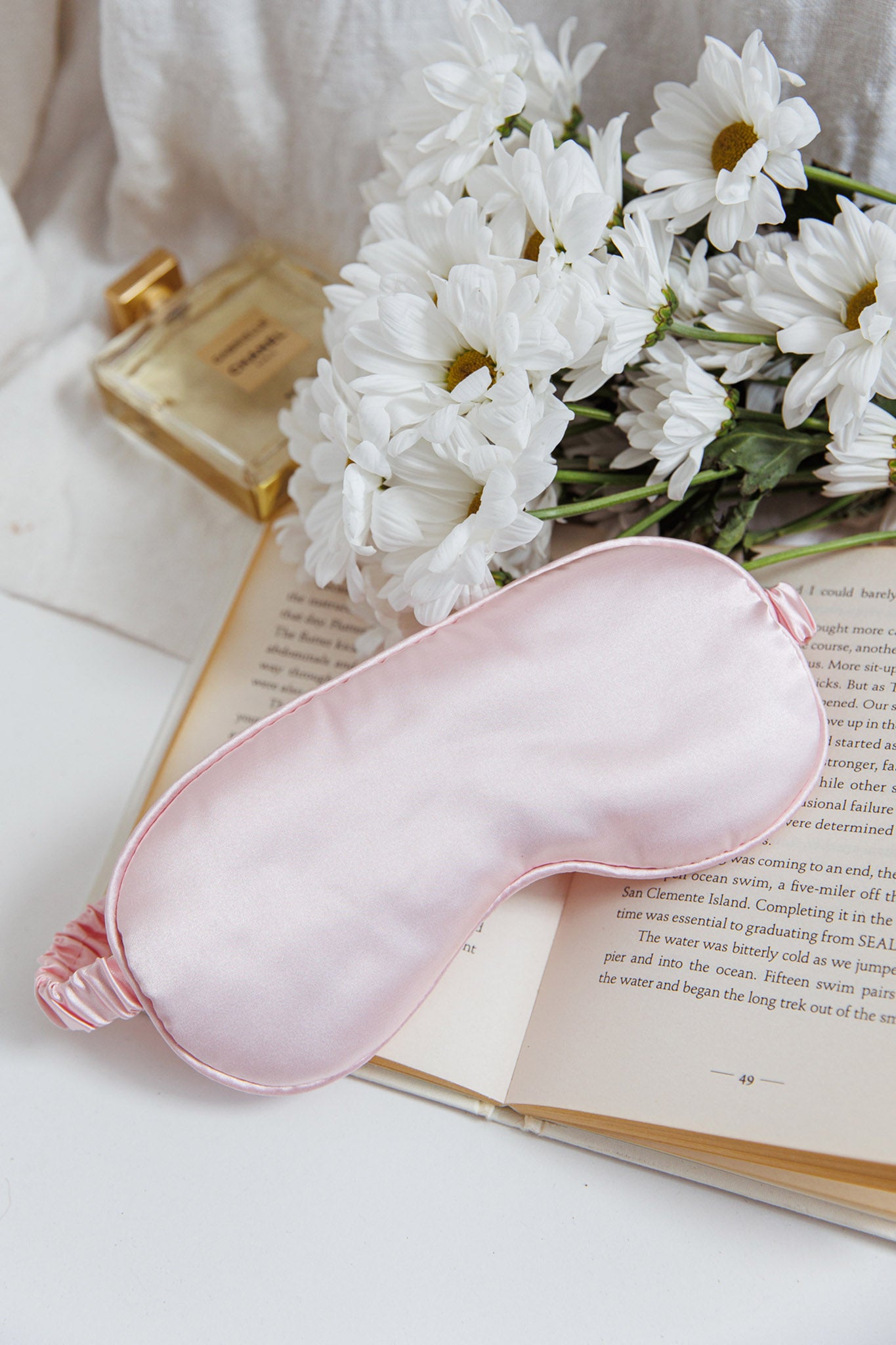 Sweet Dreams Satin Eye Mask Pink-Maymioy
