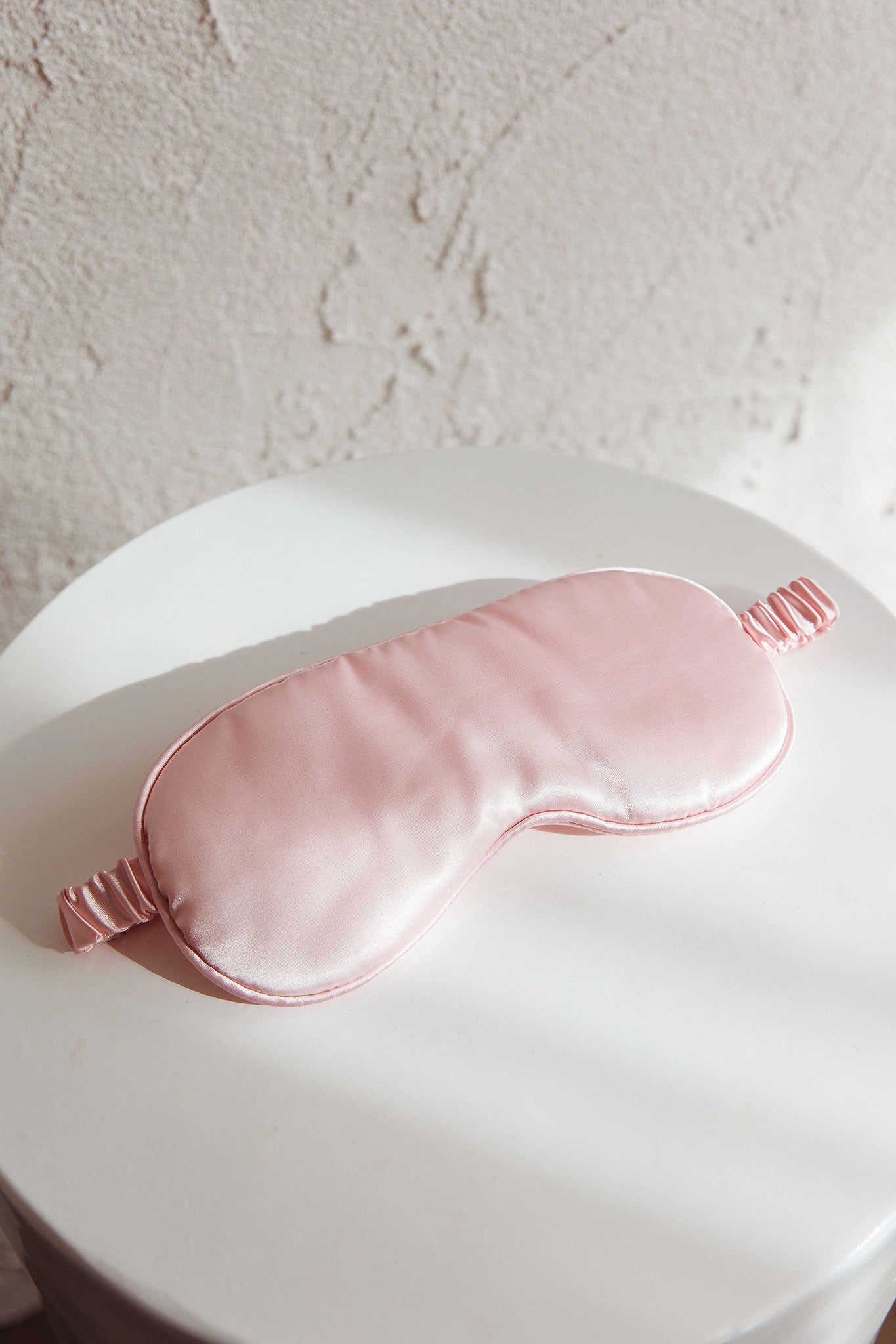 Sweet Dreams Satin Eye Mask Pink-Maymioy