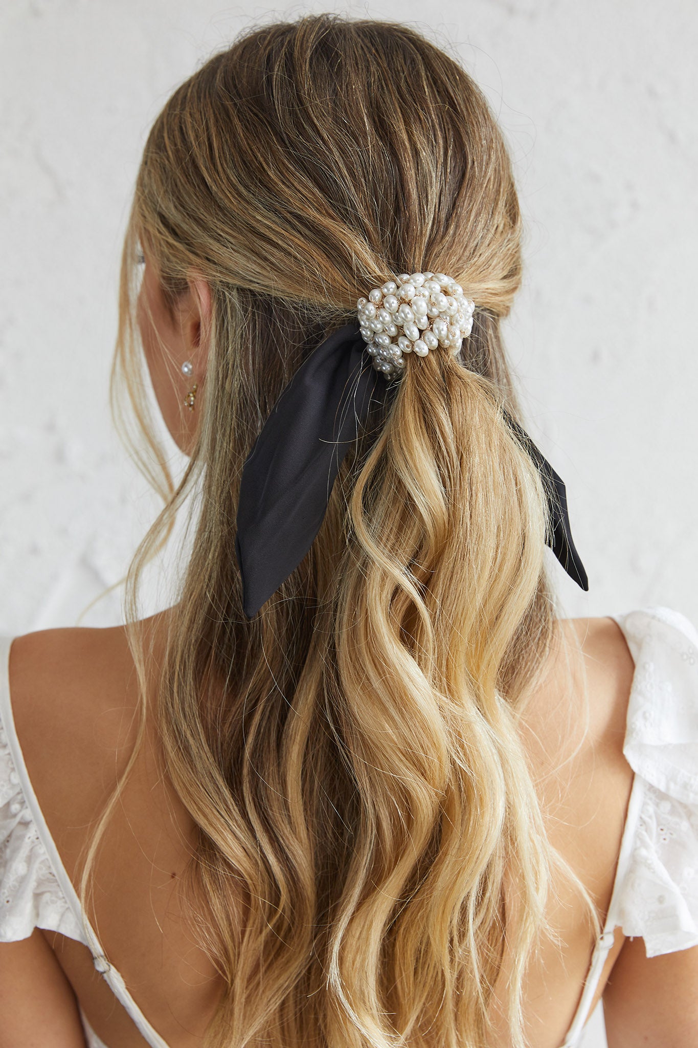 Carina Pearl & Satin Bow Hair Tie Black-Maymioy