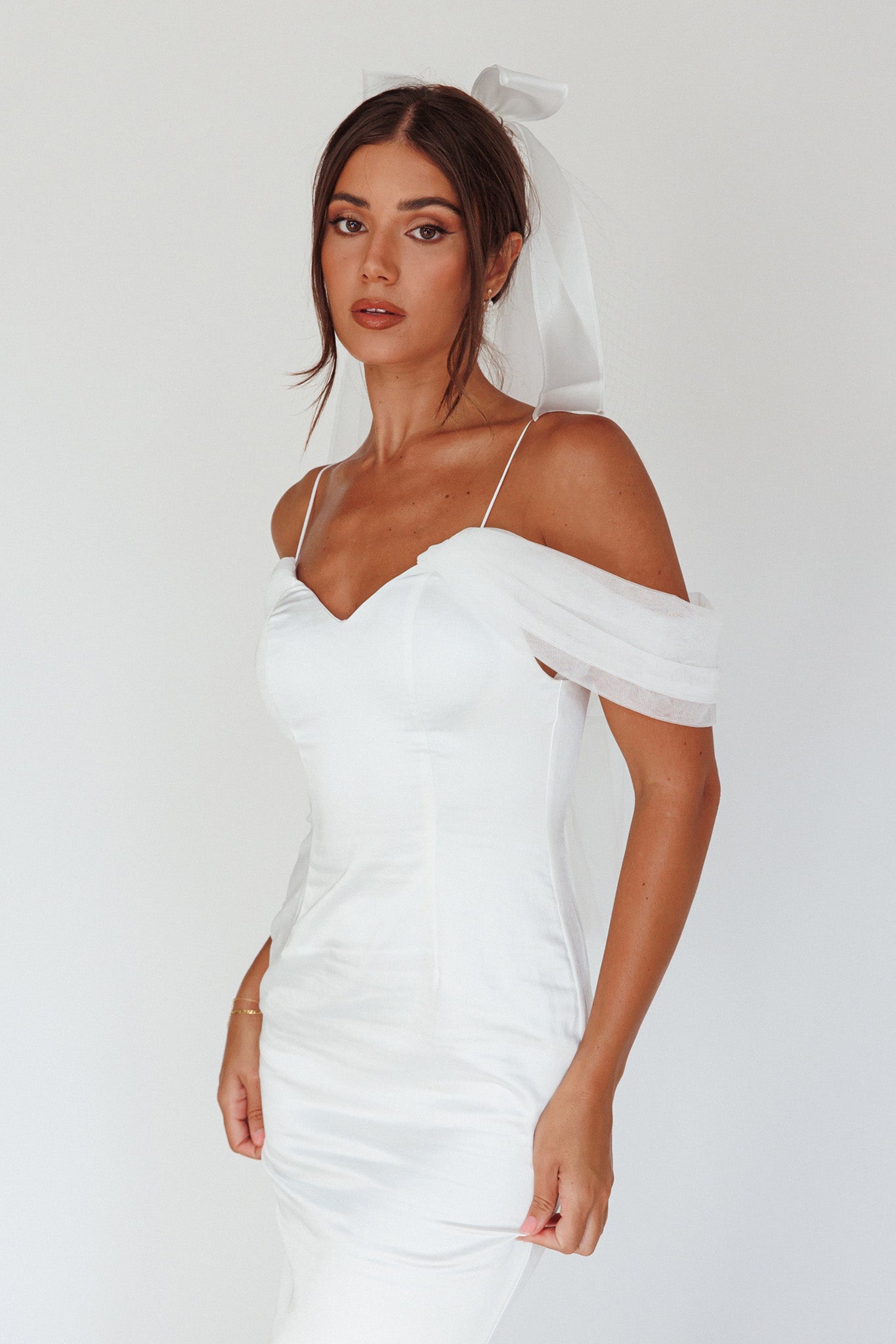 Evelyn Bow & Fishnet Bridal Veil White-Maymioy