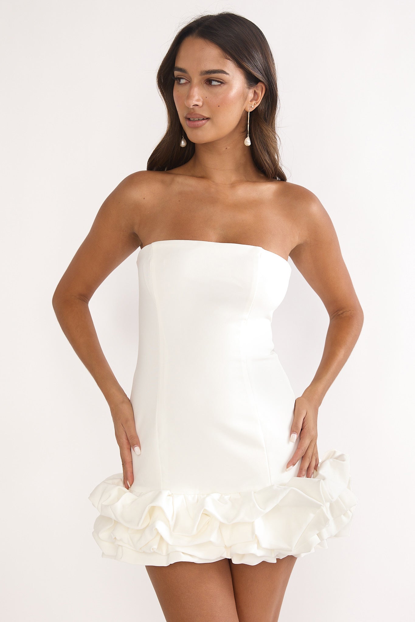 Moonlis Strapless Romper Off White-Maymioy