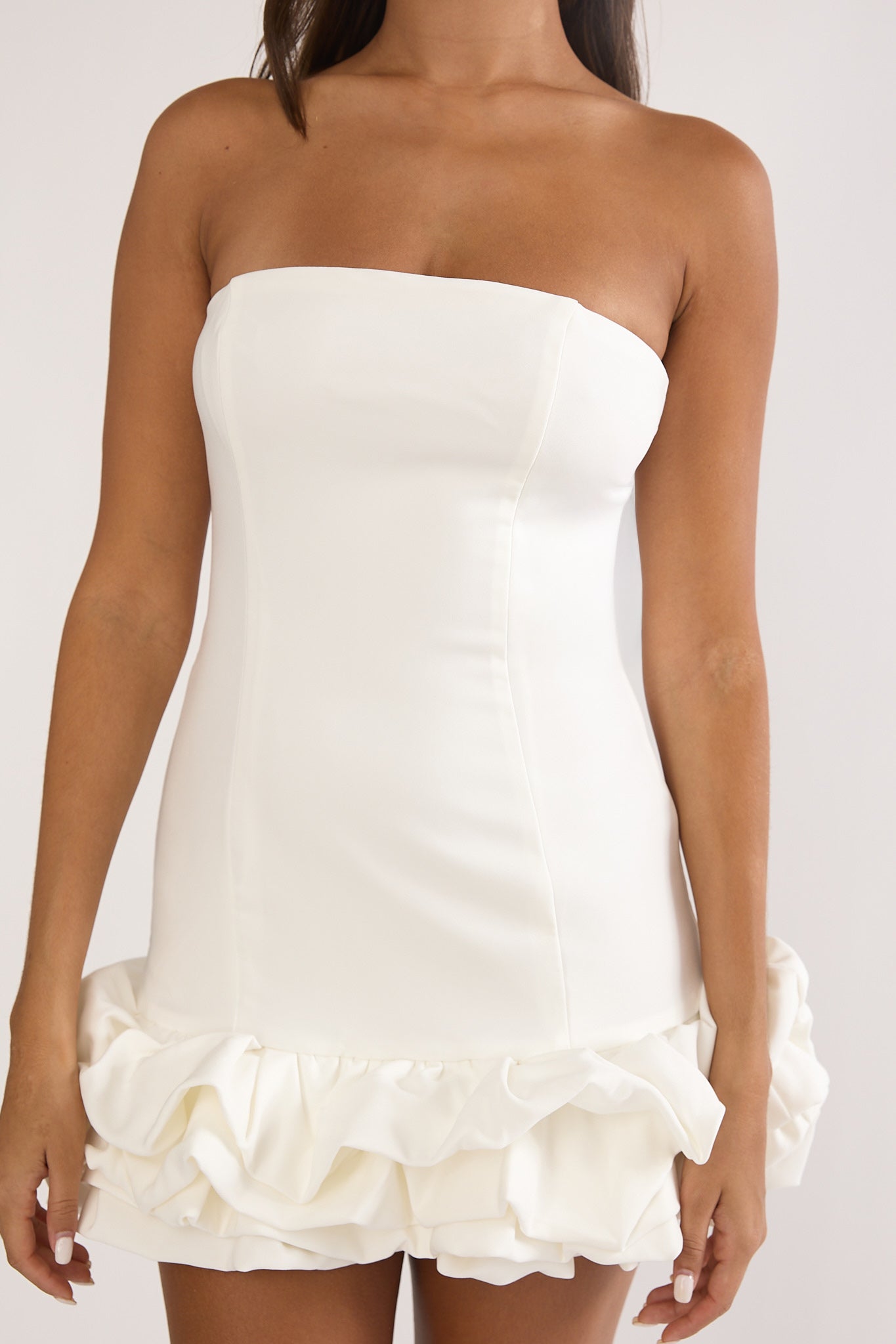 Moonlis Strapless Romper Off White-Maymioy