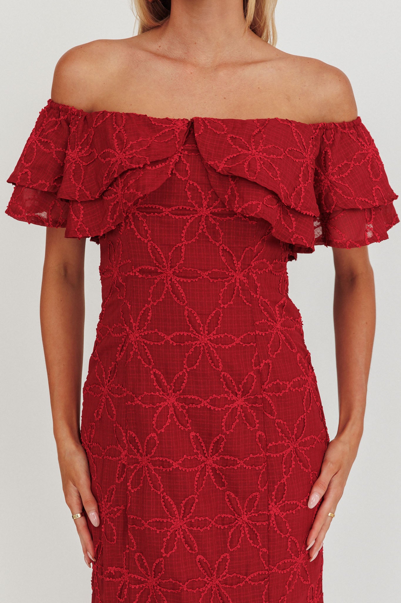 Beauty Within On-Off-Shoulder Maxi Dress Wine-Maymioy