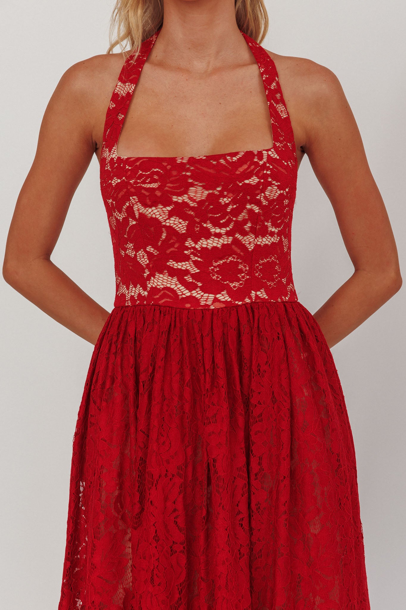 Hendrix Halterneck A-Line Lace Maxi Dress Cherry-Maymioy