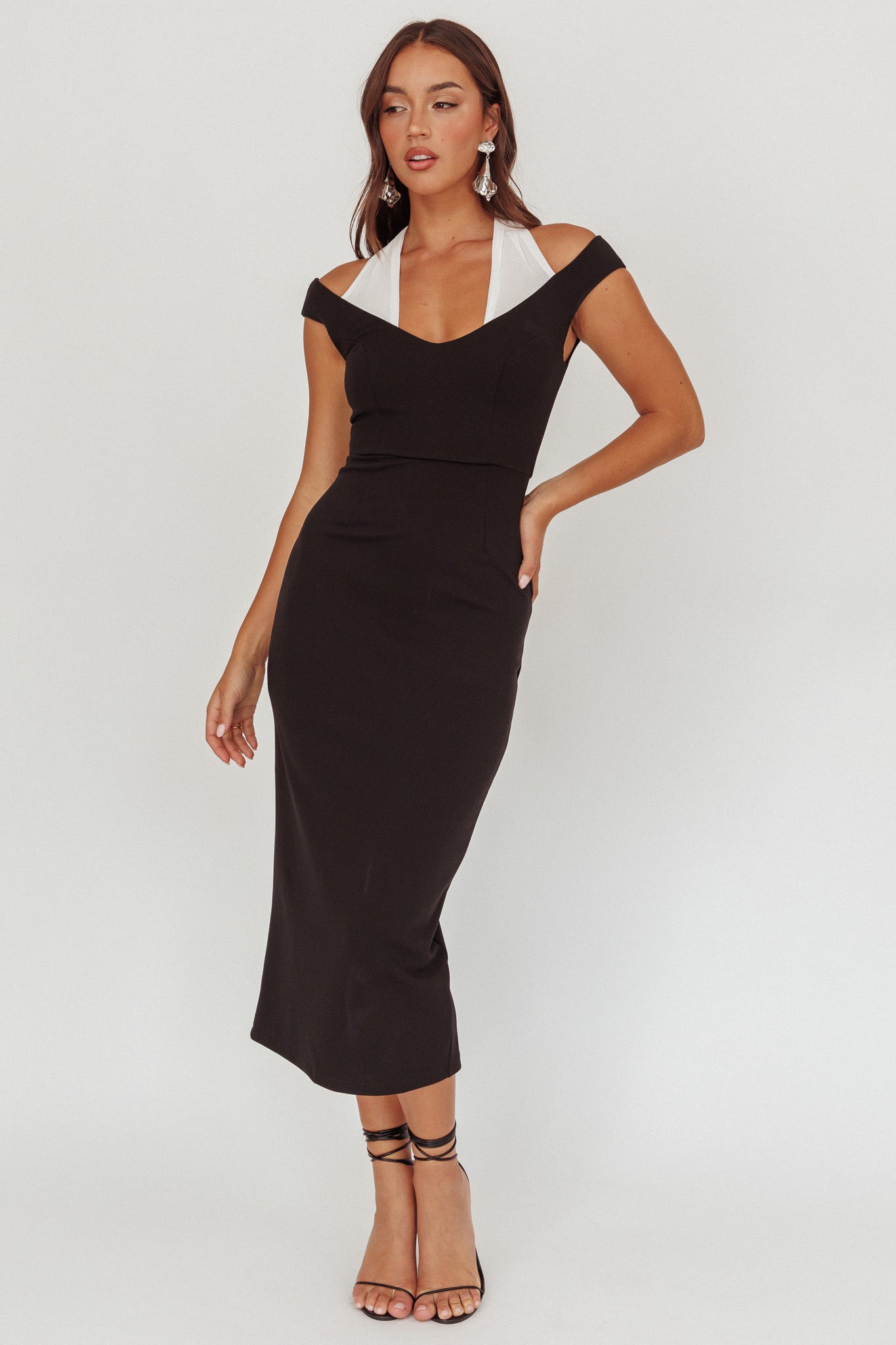 Tyla Contrast Mesh Halter Midi Dress Black-Maymioy