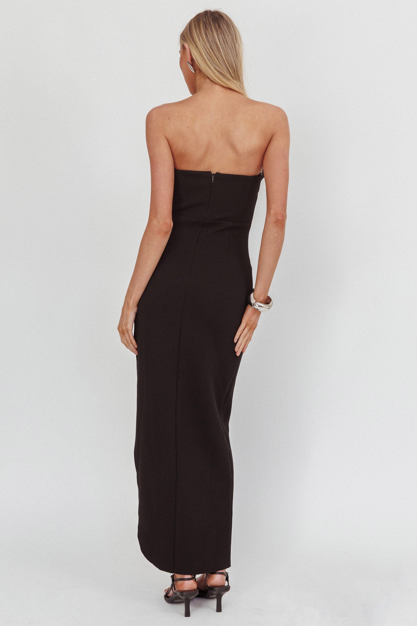 Maelie Sweetheart Neckline Pleated Bodice Maxi Dress Black-Maymioy