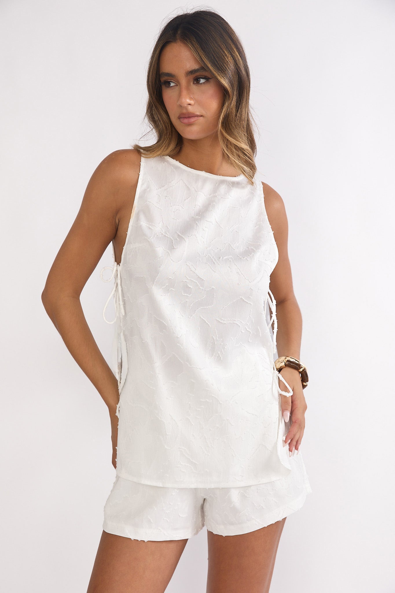 Honeykiss Tie Side Top White-Maymioy