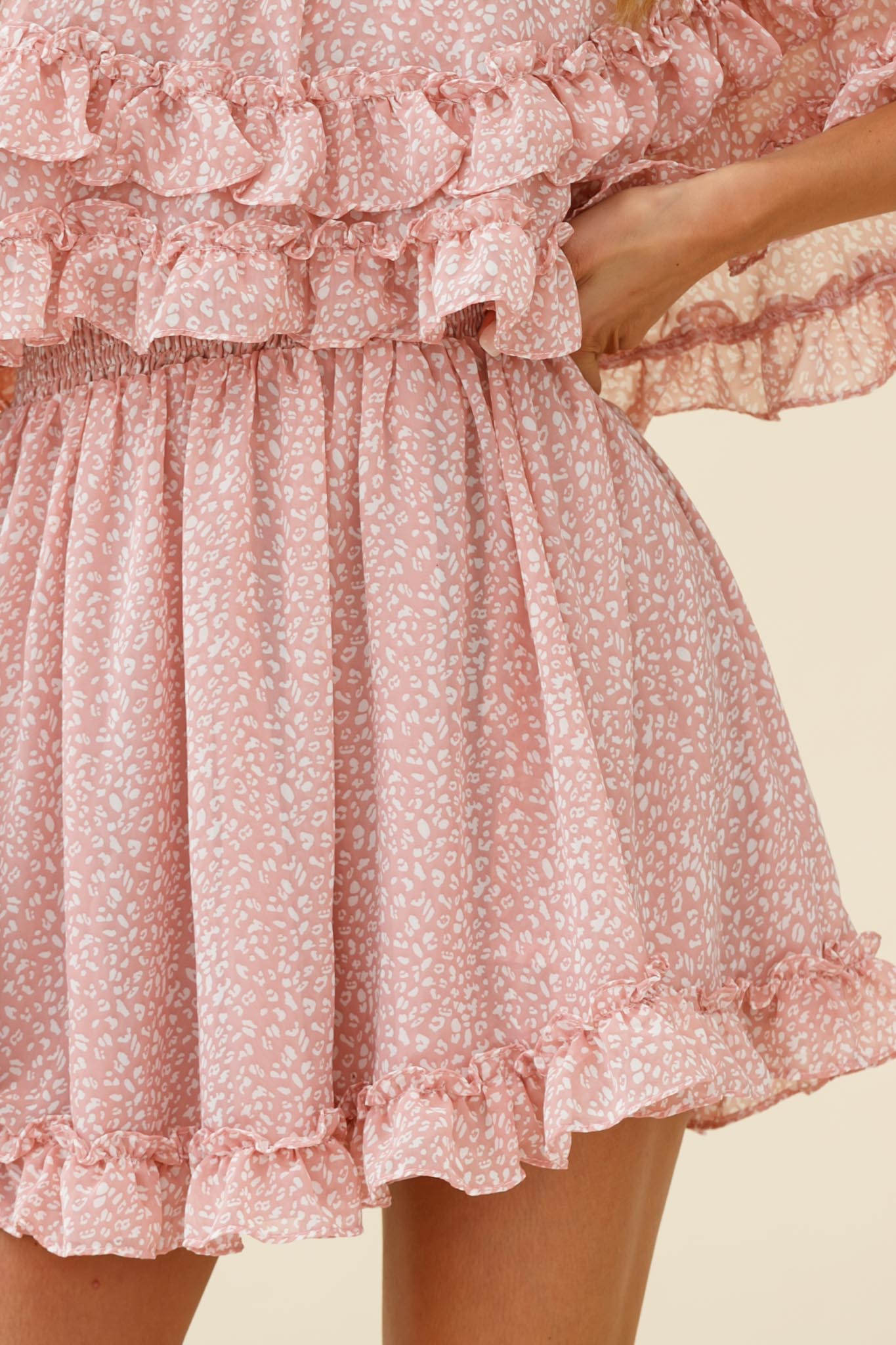 Meet Me At Sunset Bardot Neckline Frill Trim Dress Speckle Print Pink-Maymioy