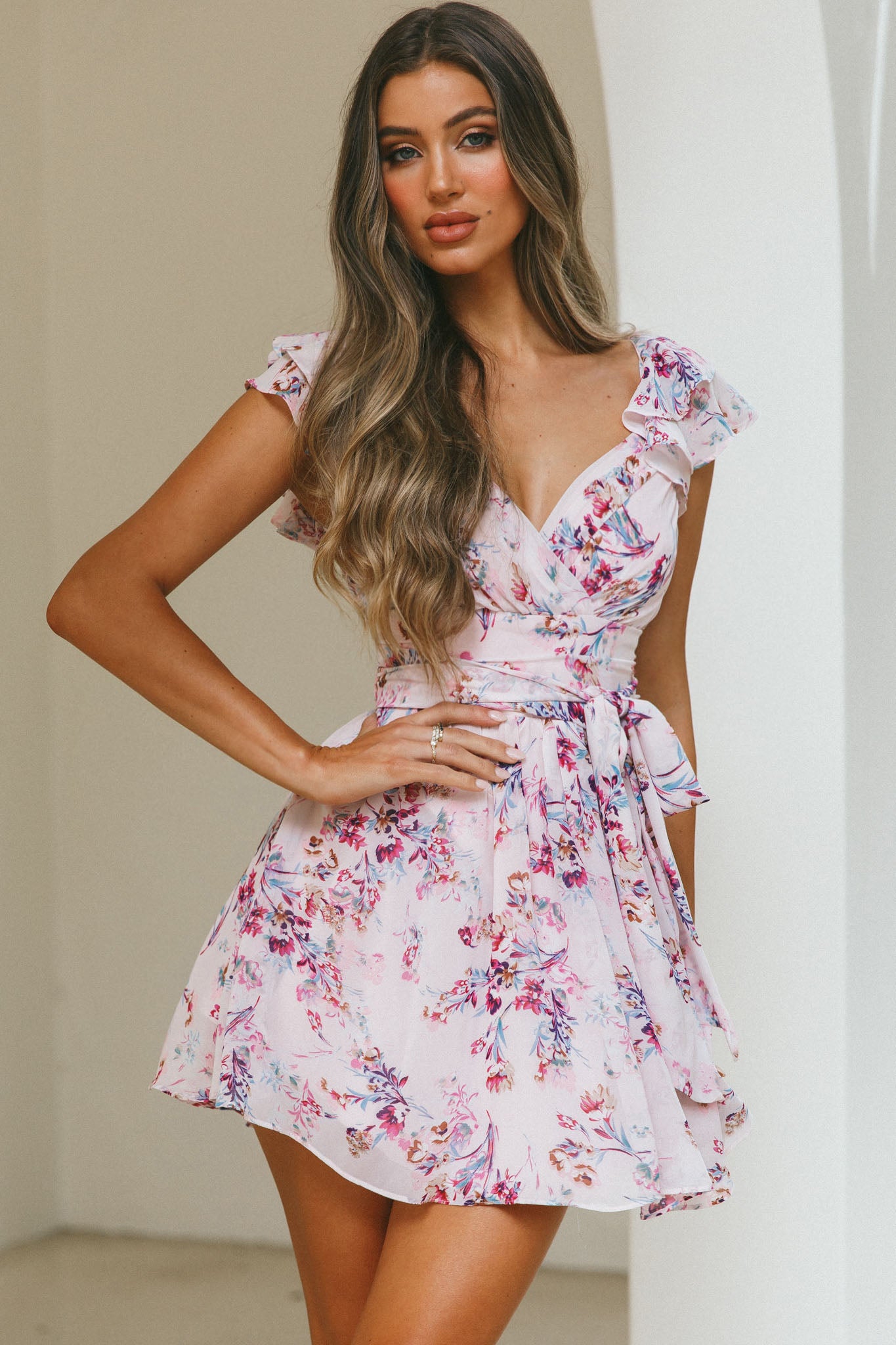 Lola Ruffle Shoulder Ruched Dress Floral Print Pink-Maymioy