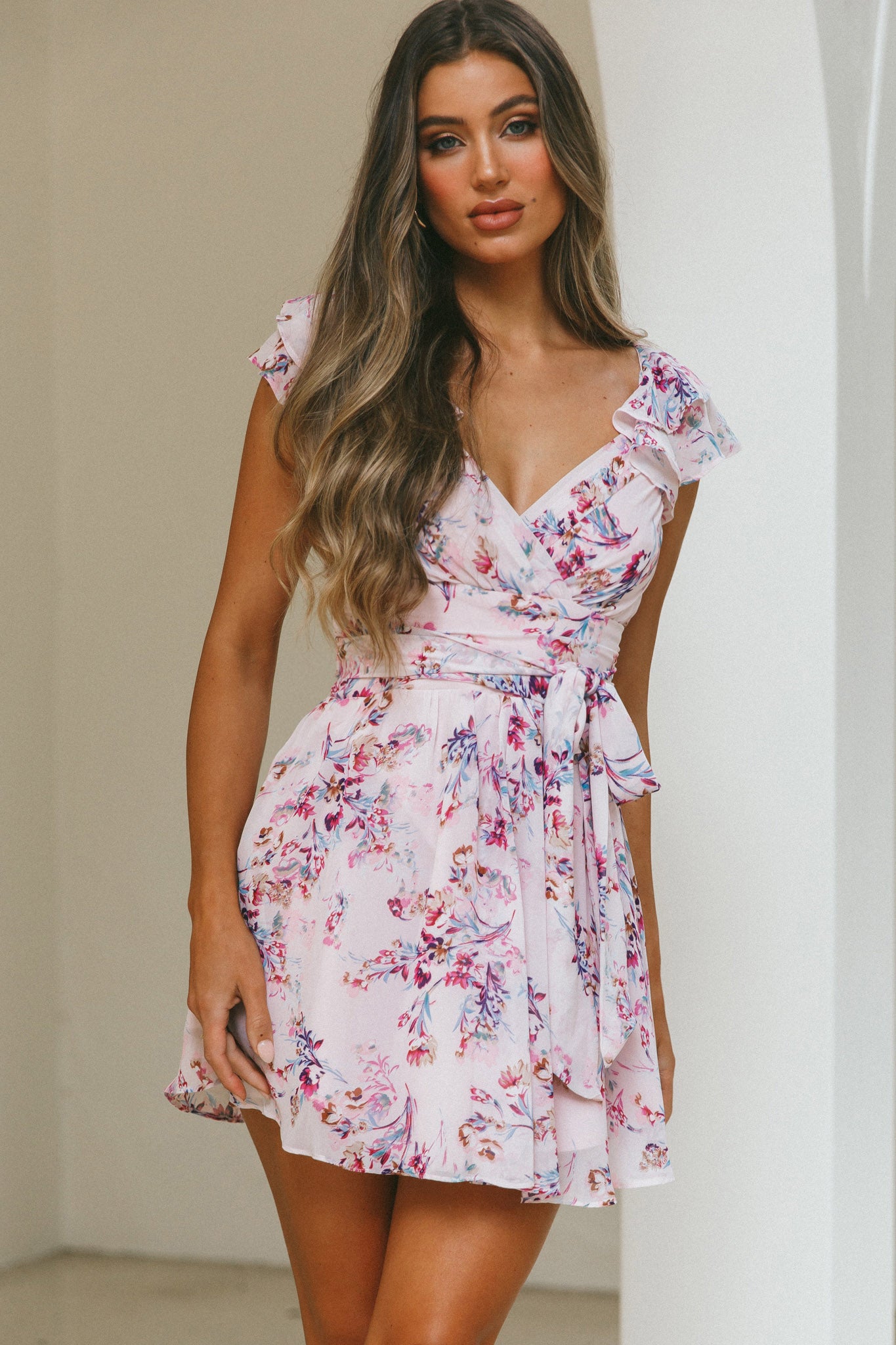 Lola Ruffle Shoulder Ruched Dress Floral Print Pink-Maymioy