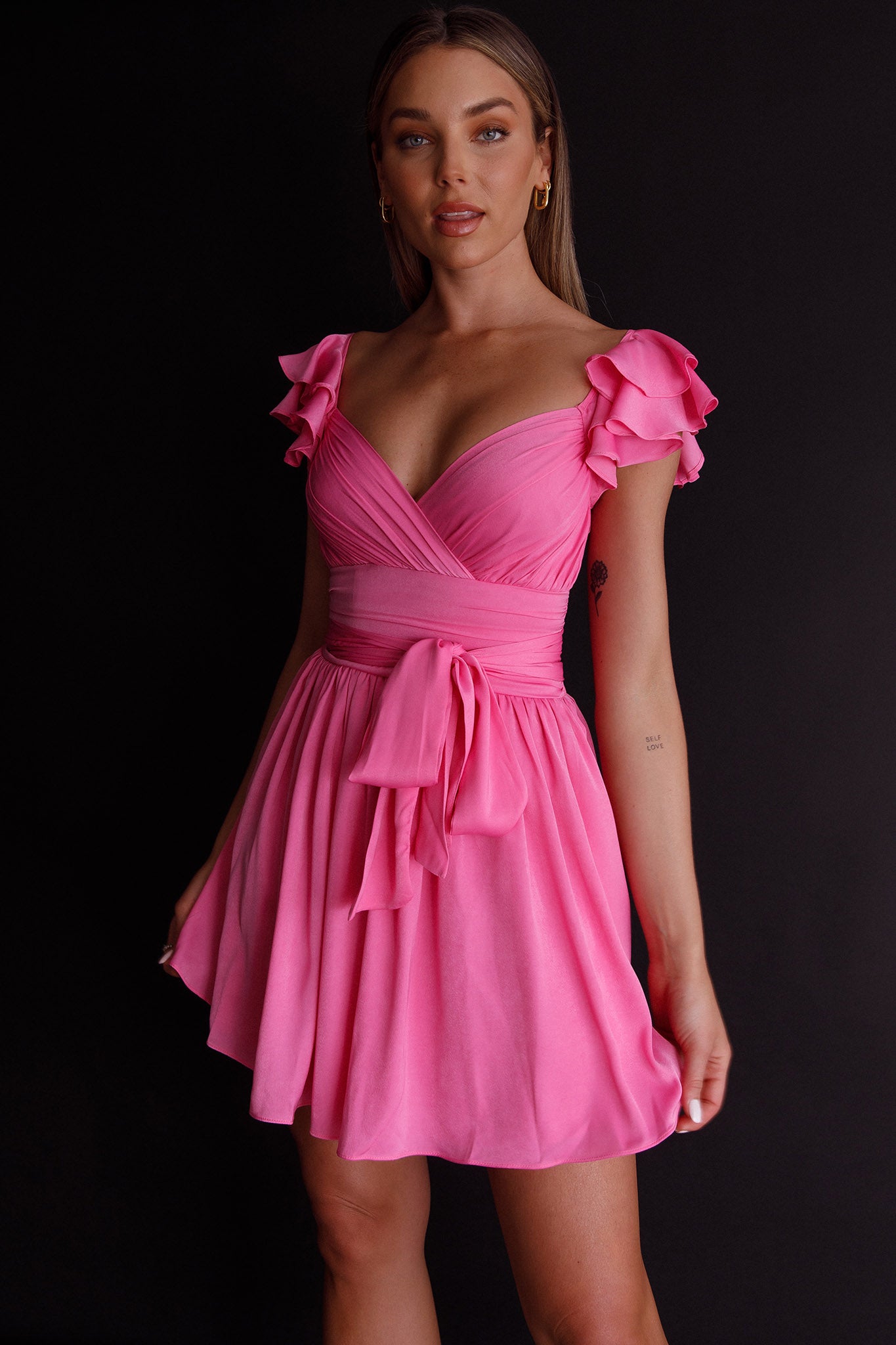 Lola Ruffle Shoulder Ruched Dress Hot Pink-Maymioy