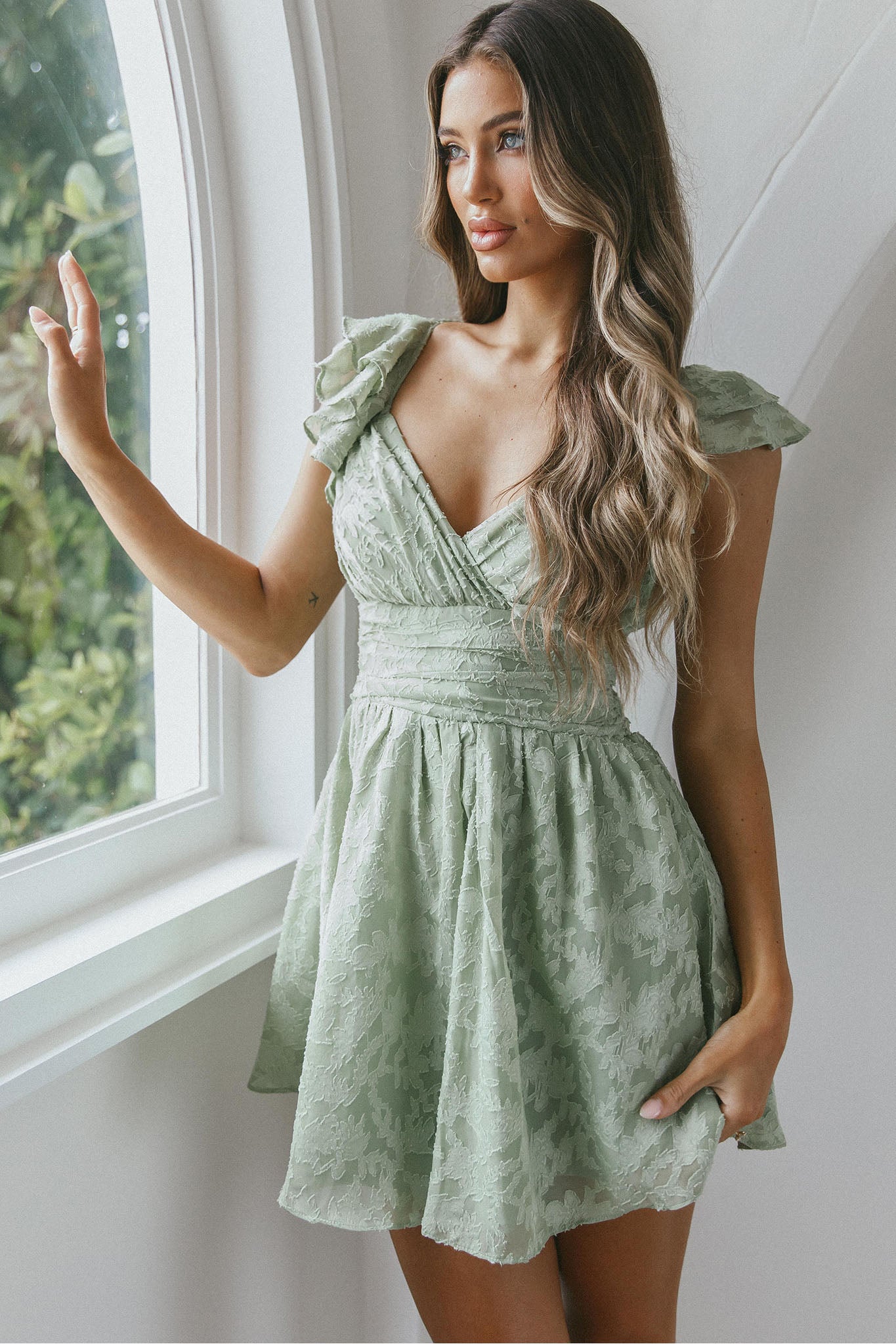 Lola Ruffle Shoulder Ruched Dress Textured Avocado-Maymioy