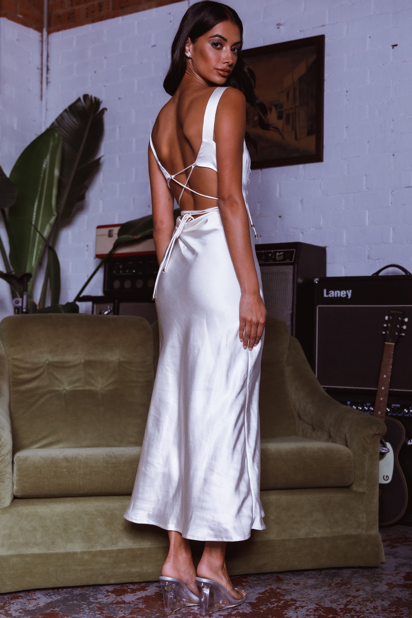 Belle Epoque Drawstring Bust Midi Dress Oyster-Maymioy