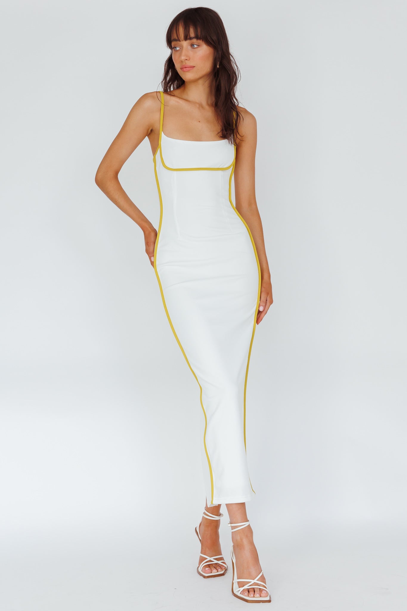 Sunny Coast Piping Trim Maxi Dress White/Yellow-Maymioy