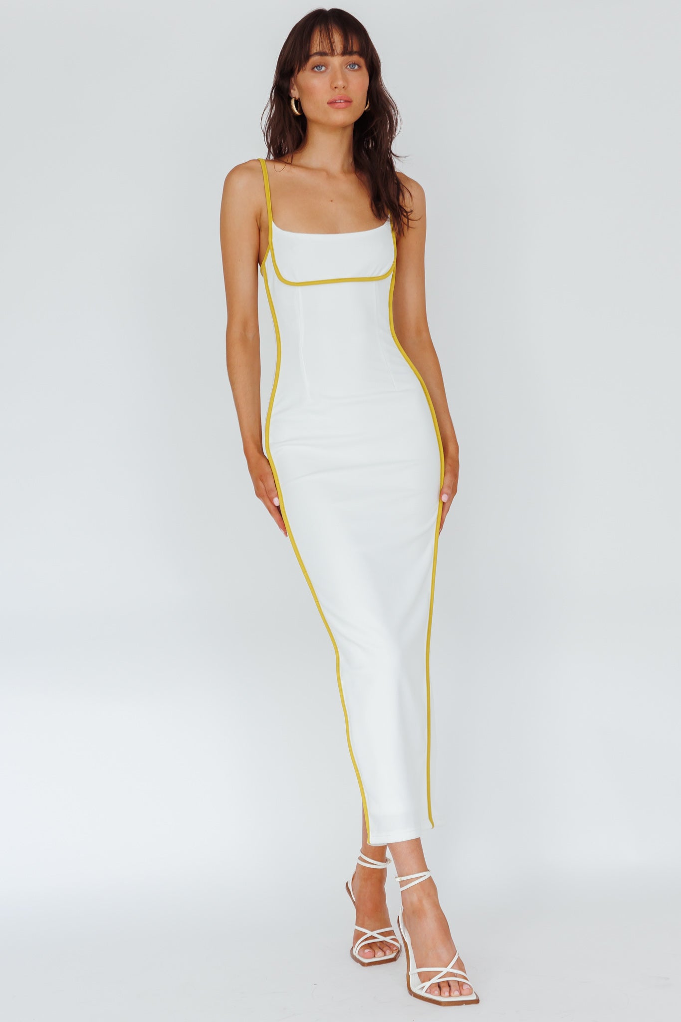 Sunny Coast Piping Trim Maxi Dress White/Yellow-Maymioy