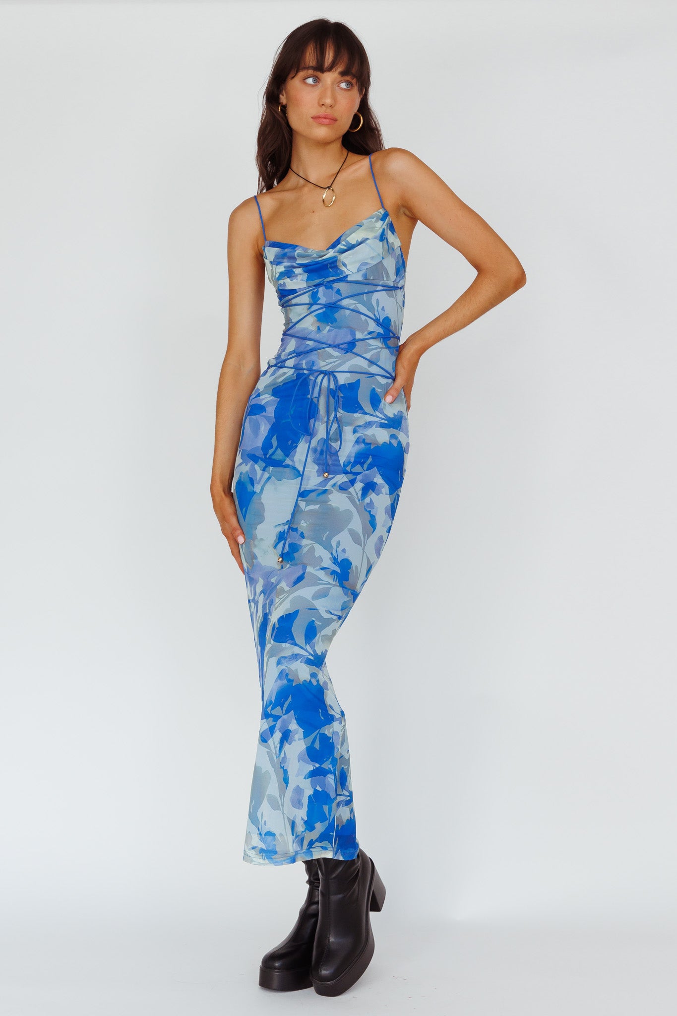 Teava Laced Waist Maxi Dress Print Floral Blue-Maymioy
