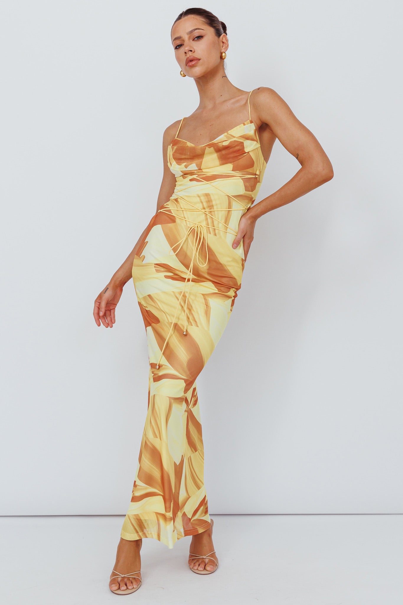 Teava Laced Waist Maxi Dress Abstract Yellow-Maymioy
