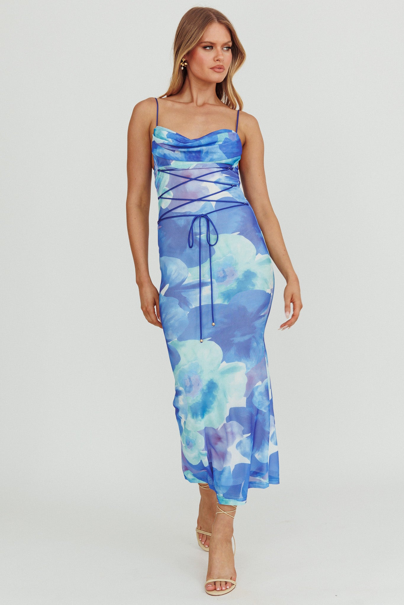 Teava Laced Waist Maxi Dress Flowers Blue-Maymioy