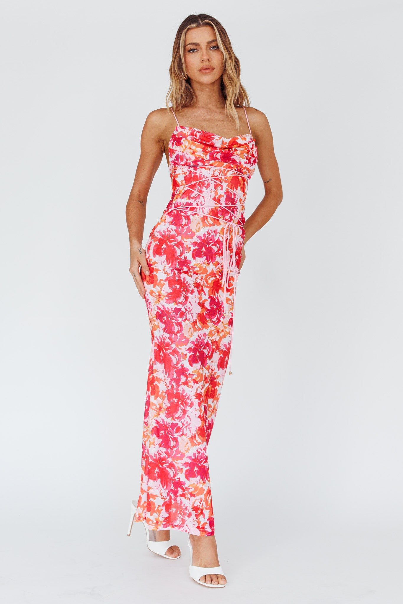 Teava Laced Waist Midi Dress Floral Red-Maymioy